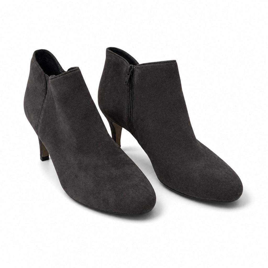 Clarks Size 12 Gray Suede Heeled Ankle Booties Zip Boots Women's