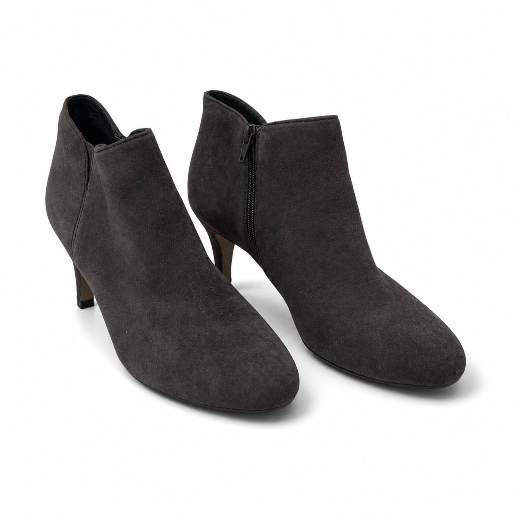 Clarks Size 12 Gray Suede Heeled Ankle Booties Zip Boots Women's