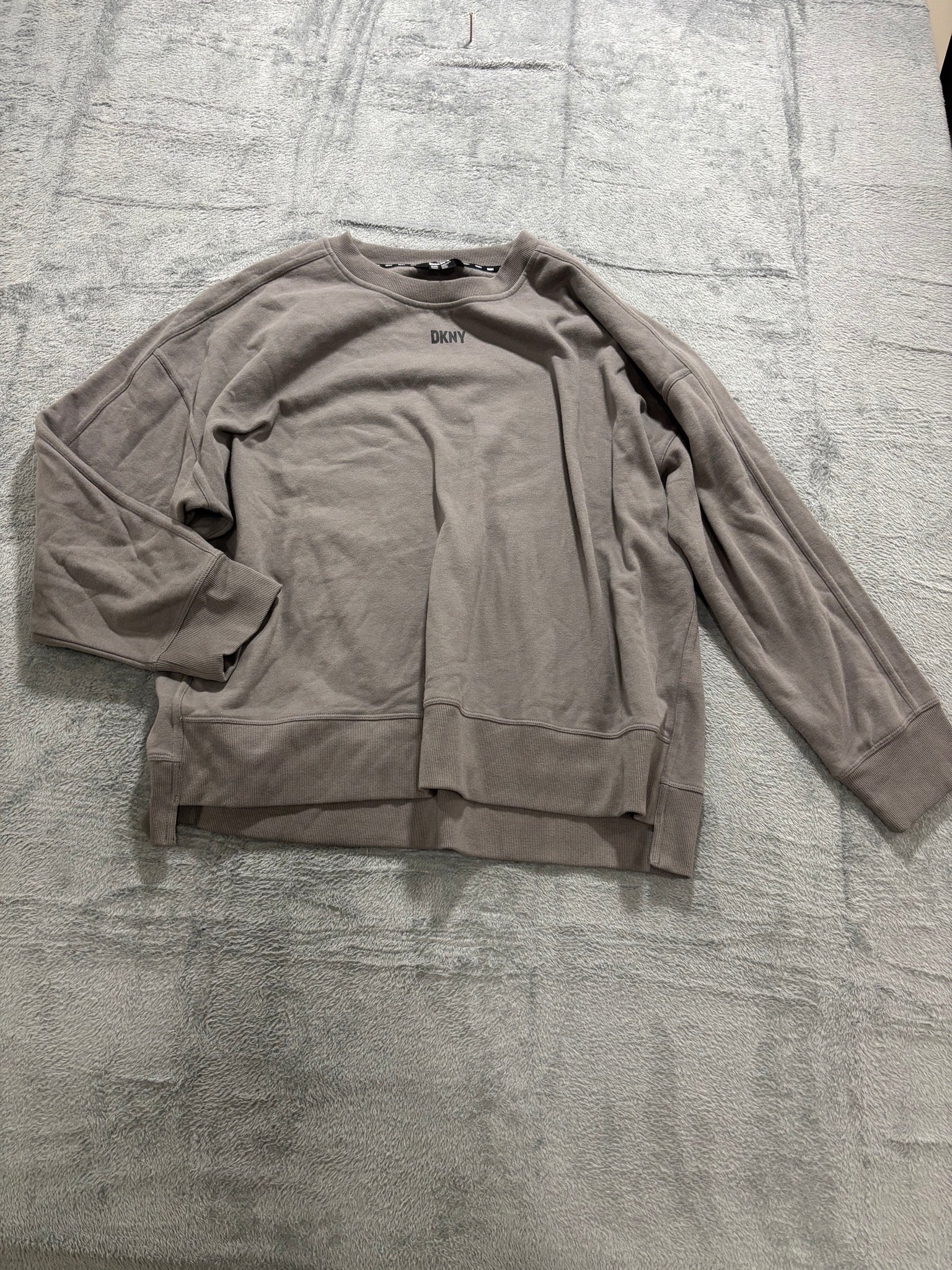 DKNY XXL Taupe Logo Crewneck Sweatshirt Oversized Pullover Side Slit Lounge