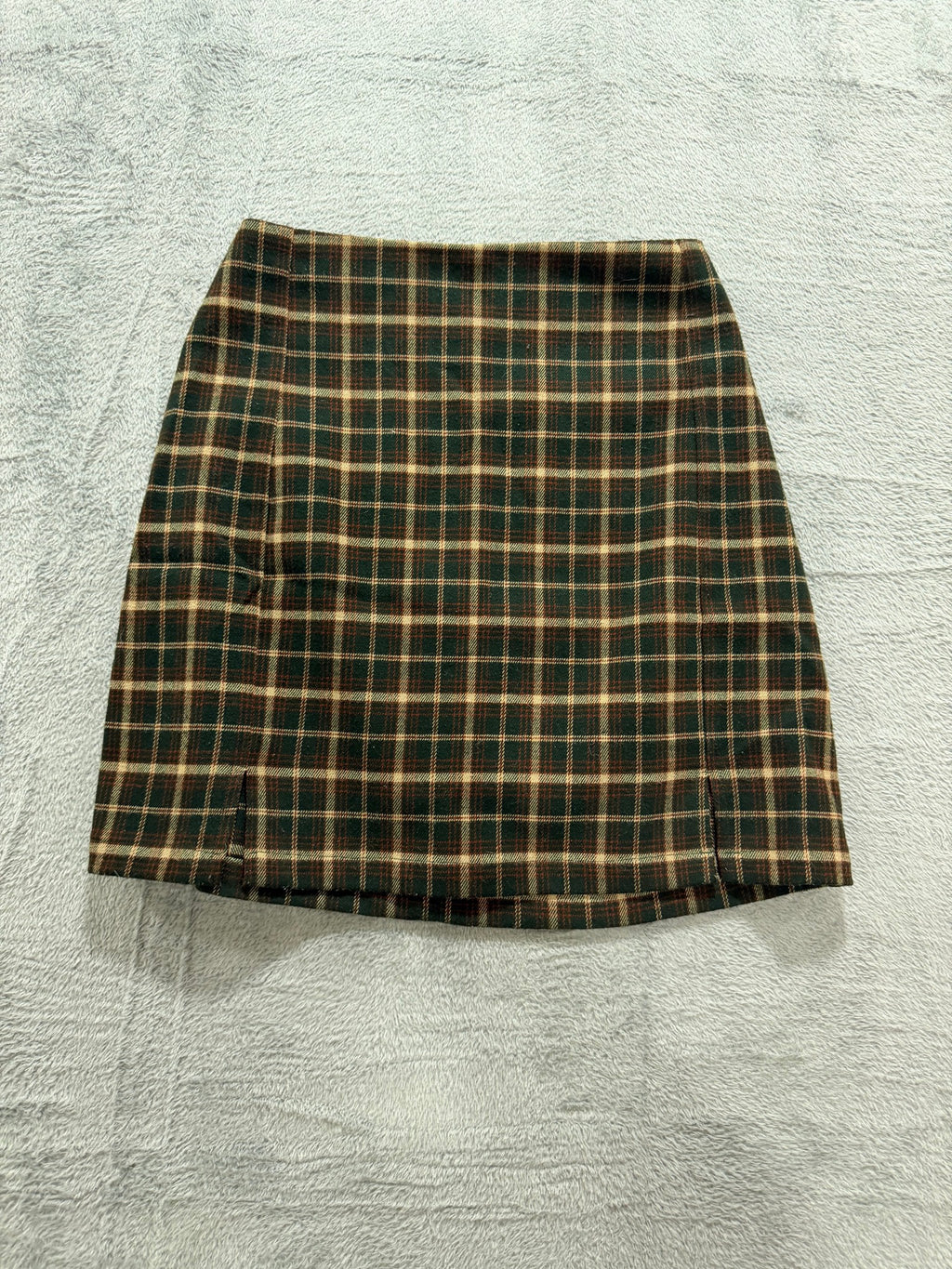 Brandy Melville Green Tartan Plaid Mini Skirt Front Slits One Size
