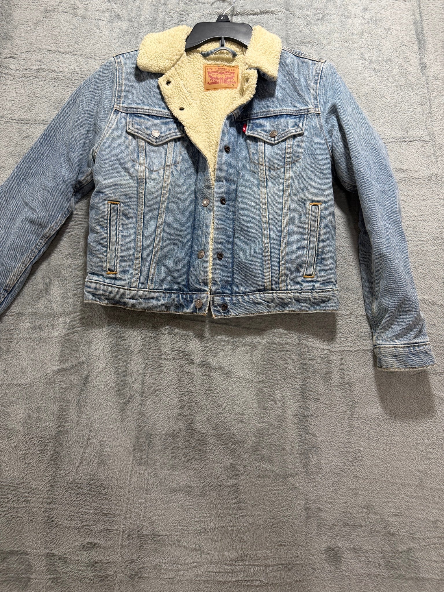 Levi's Size S Light Wash Sherpa-Lined Denim Trucker Jacket Warm Cozy