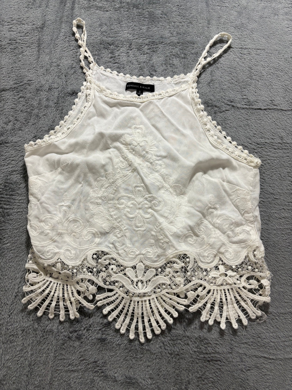 Kendall & Kylie S White Crochet Lace Crop Top Cami Scalloped Fringe Boho