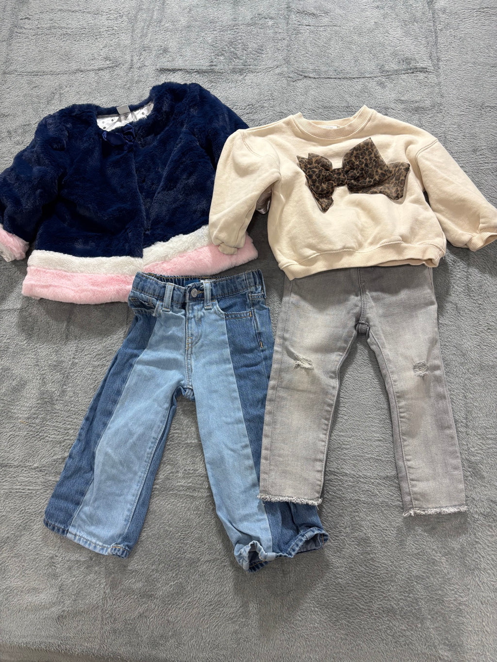 Toddler Girl 2T 4Pc Lot Zara Bow Sweatshirt Faux Fur Jacket Old Navy Jeans