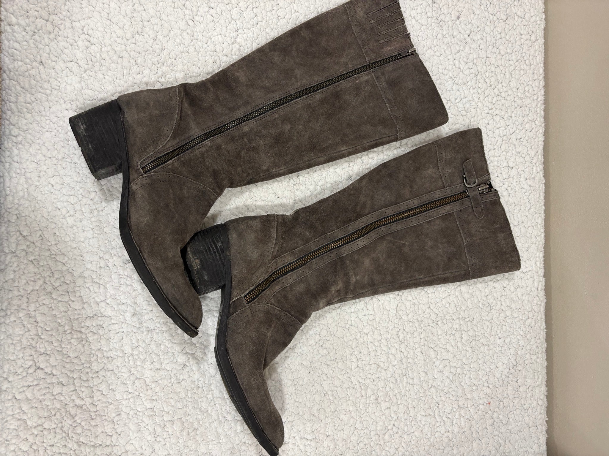 Born Womens 12 Taupe Gray Suede Tall Riding Boots Side Zip Block Heel