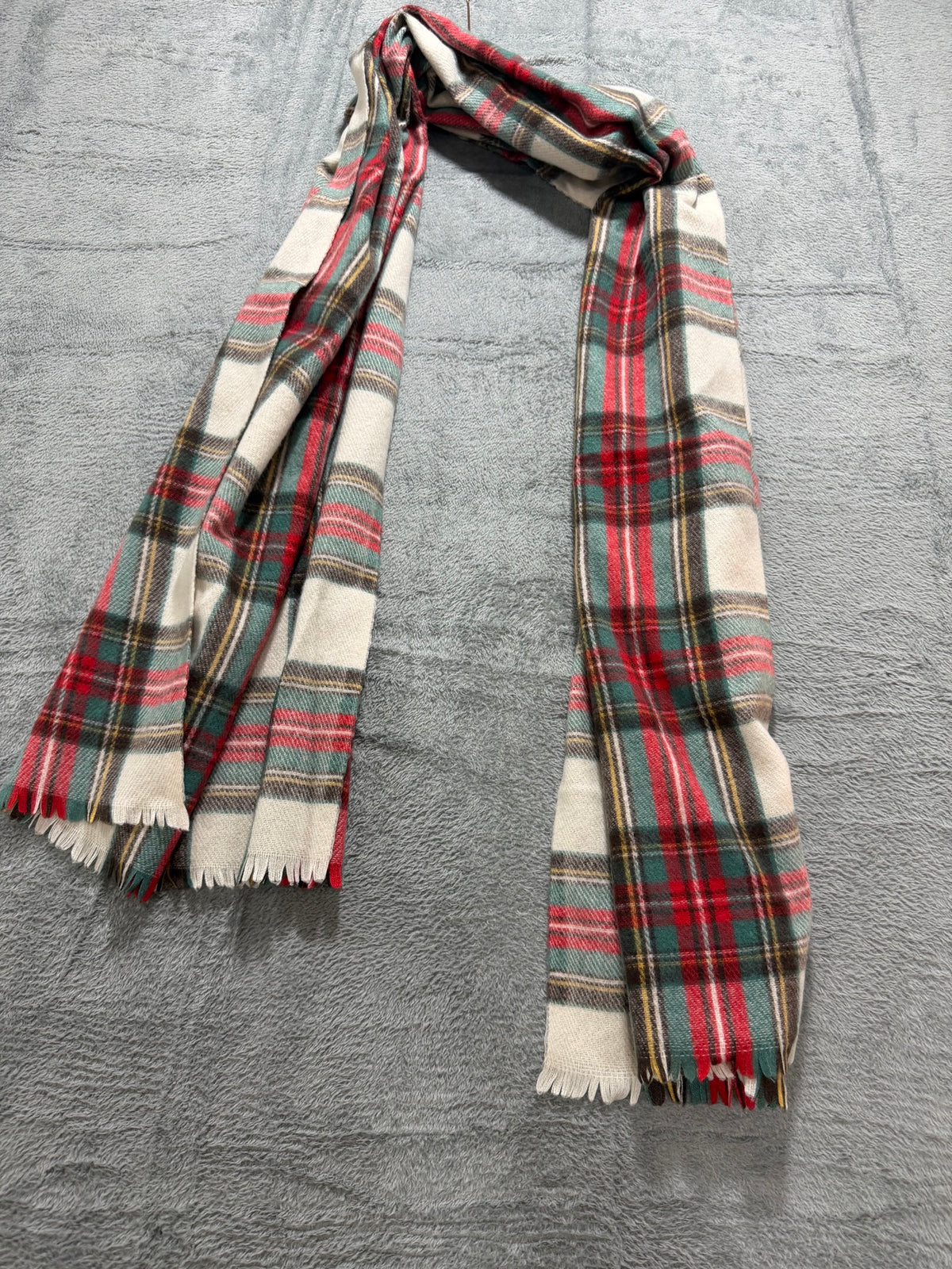 Old Navy Plaid Tartan Blanket Scarf Fringe Oversized Wrap One Size