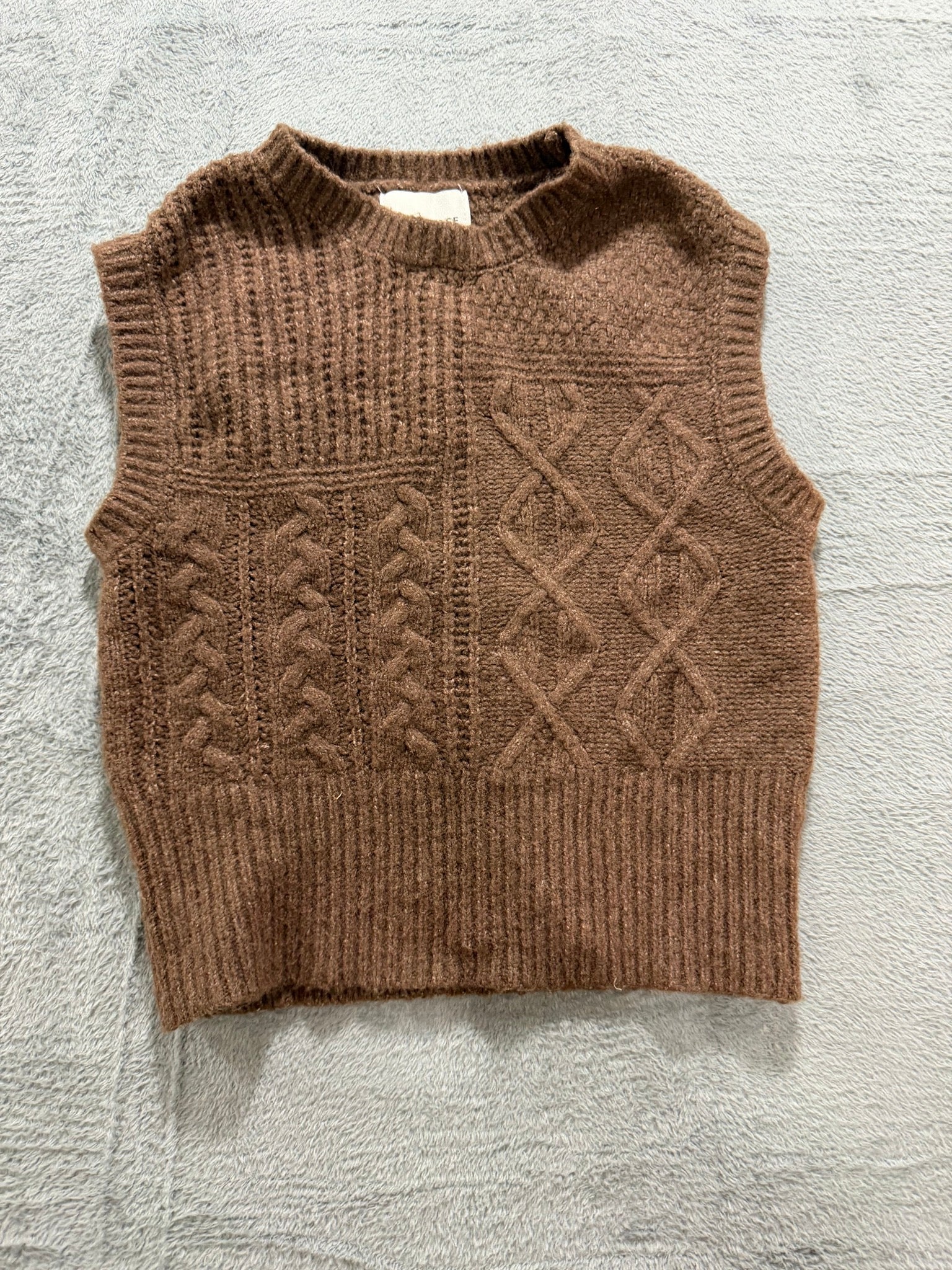 Pink Rose Size XS Brown Cable Knit Sweater Vest Cropped Sleeveless NWT