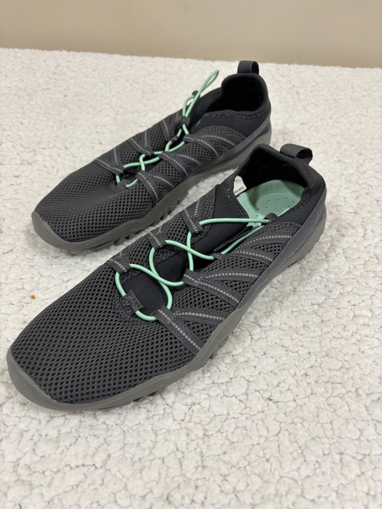 Womens 12 Gray Mesh Water Shoe Bungee Slip On Sport Aqua Sneaker