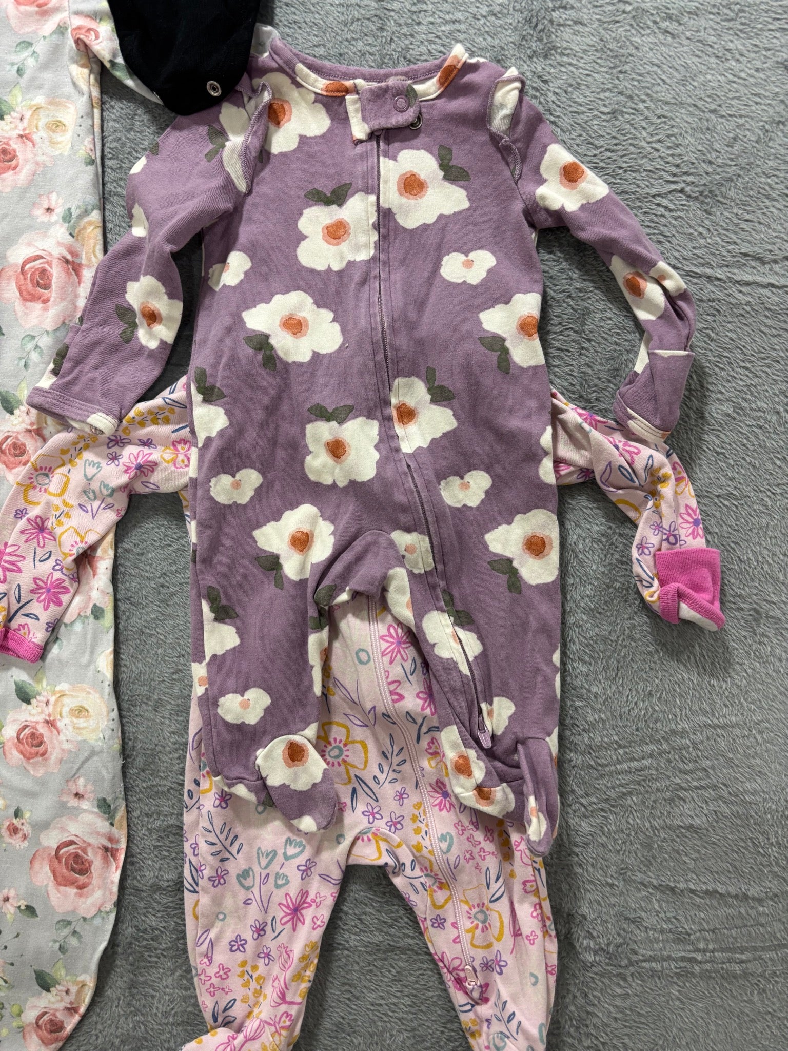 Baby Girl 0-3M 9pc Lot Carter's Gerber Sleepers Footies Knit Pants Bundle