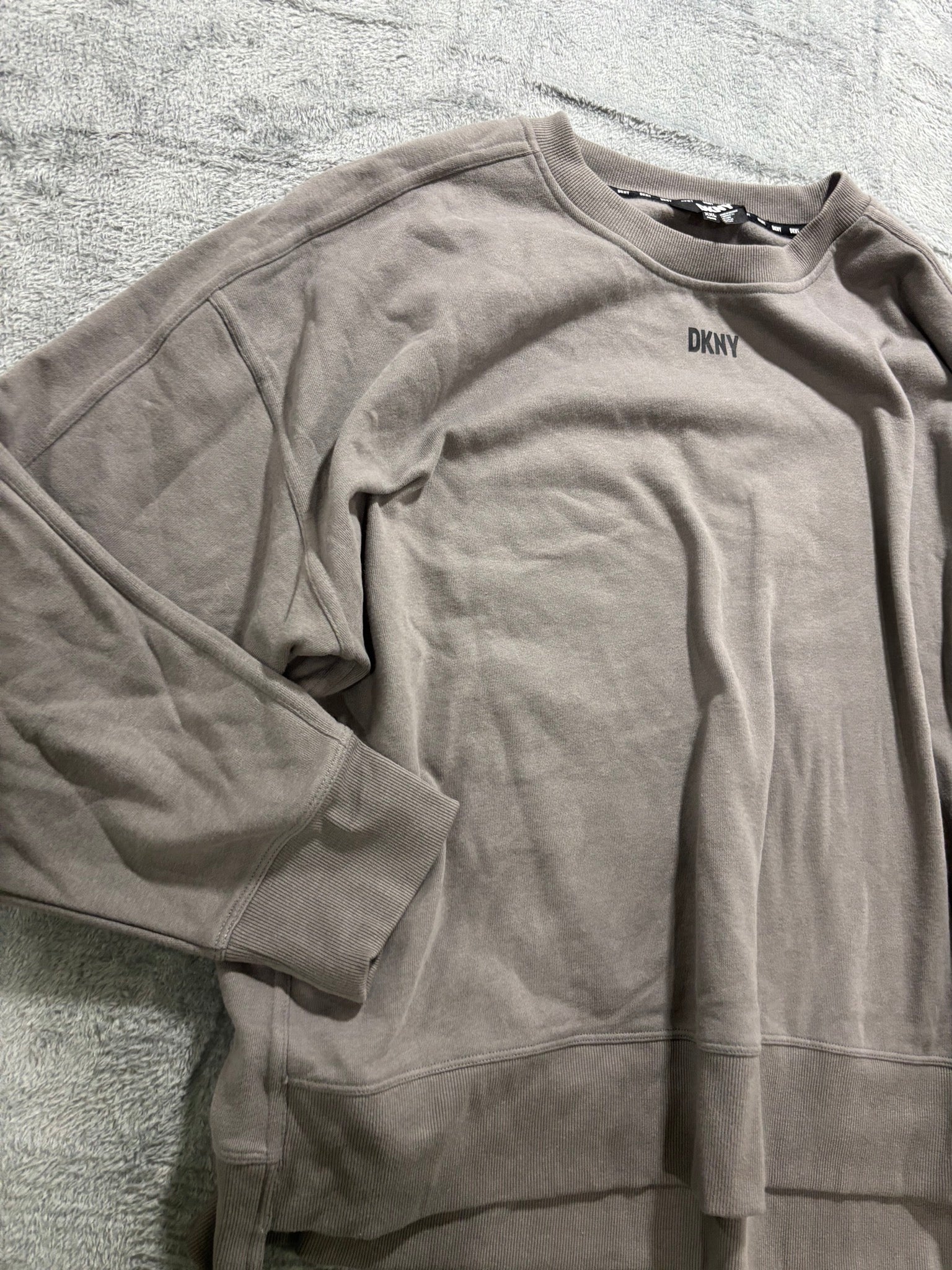 DKNY XXL Taupe Logo Crewneck Sweatshirt Oversized Pullover Side Slit Lounge