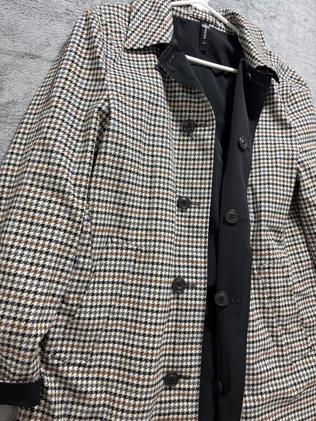 Express Reversible Houndstooth & Black Mac Coat Wool-Blend Car Coat Plaid