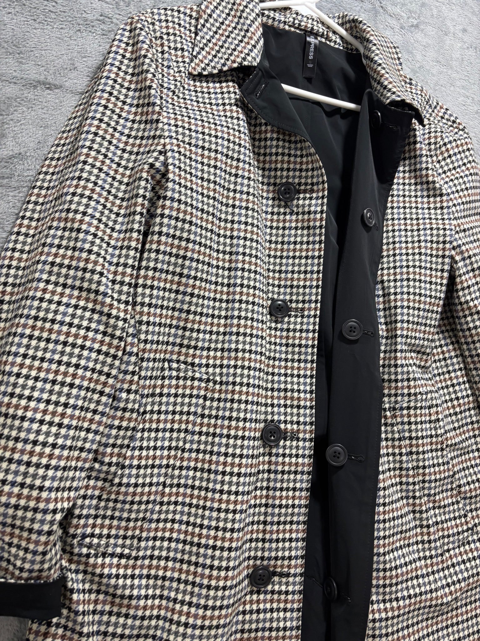 Express Reversible Houndstooth & Black Mac Coat Wool-Blend Car Coat Plaid