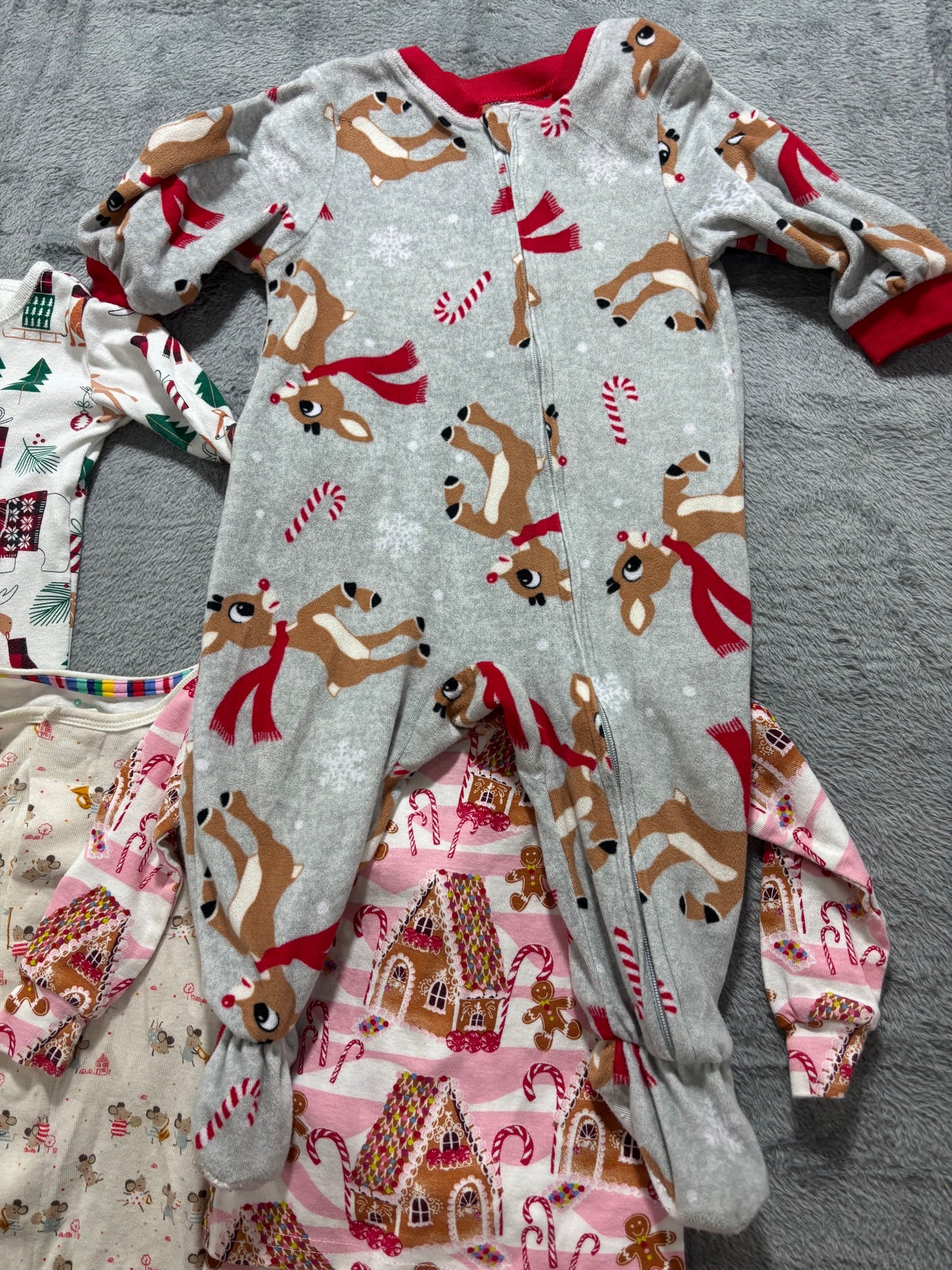 Baby Girl 9-12M Christmas Footie Pajama Lot 4 Pc Magnetic Me Rudolph PJ Place