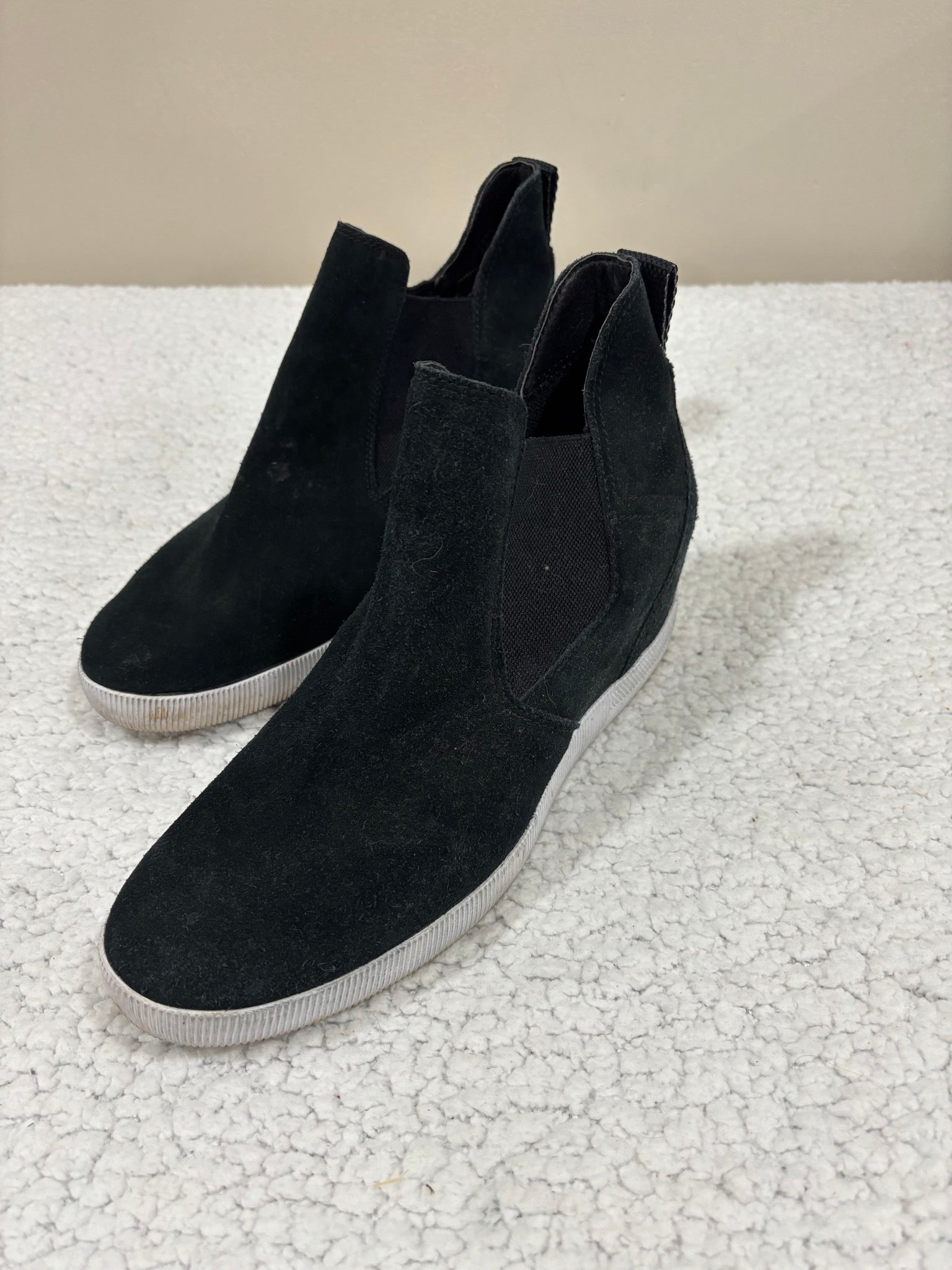 Sorel Evie Womens 12 Black Suede Chelsea Wedge Bootie Slip On Sneaker