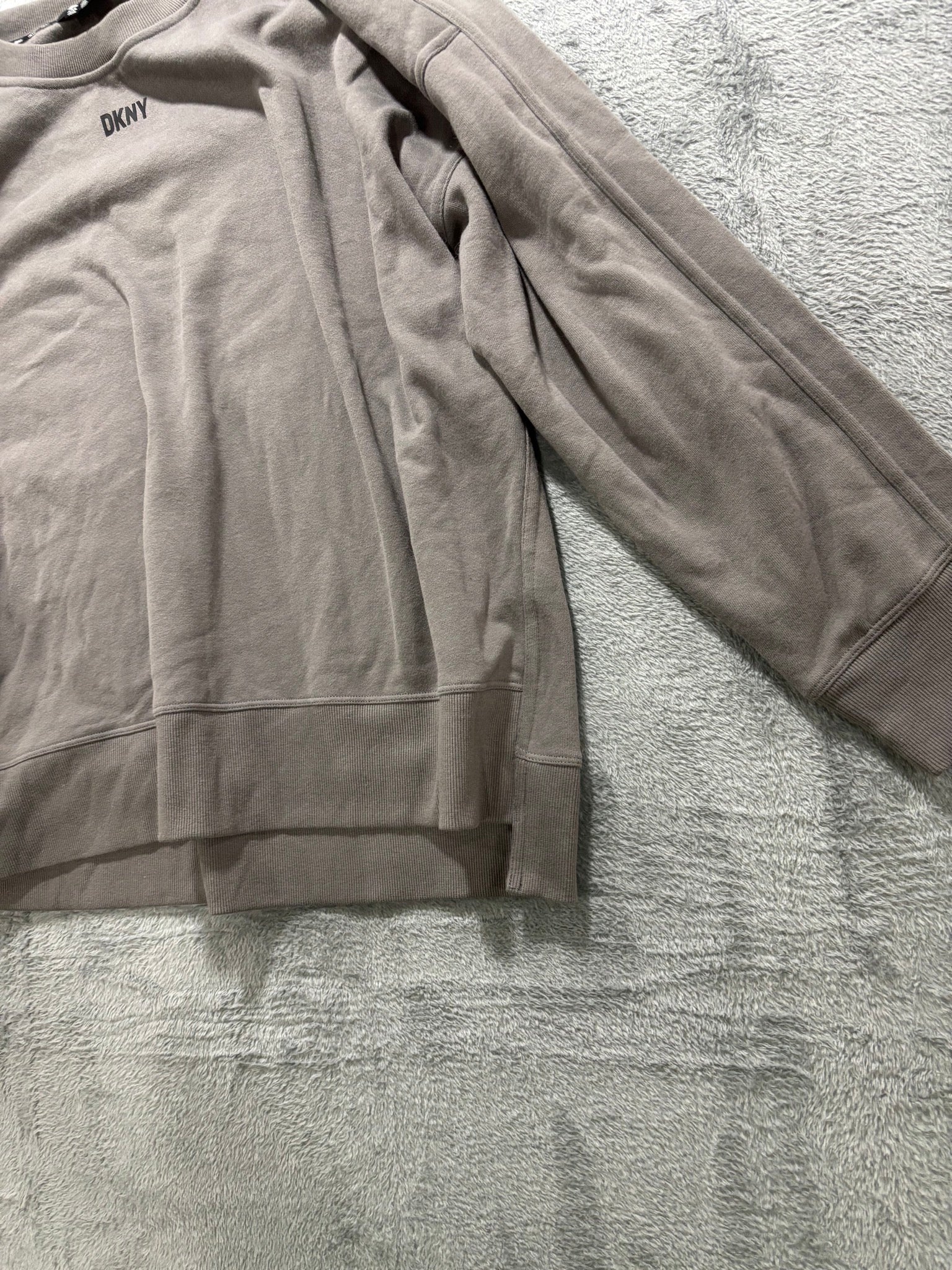 DKNY XXL Taupe Logo Crewneck Sweatshirt Oversized Pullover Side Slit Lounge