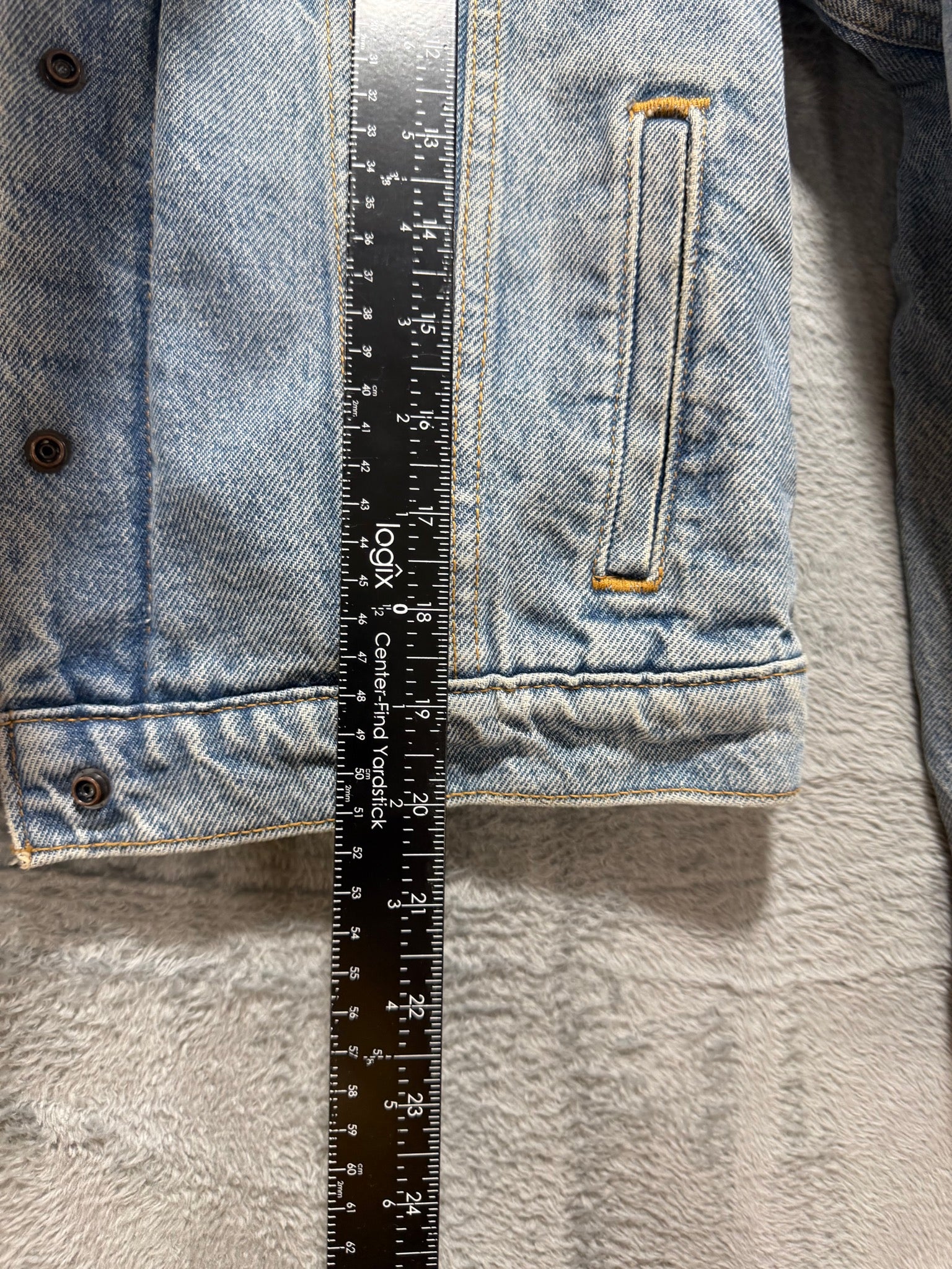 Levi's Size S Light Wash Sherpa-Lined Denim Trucker Jacket Warm Cozy
