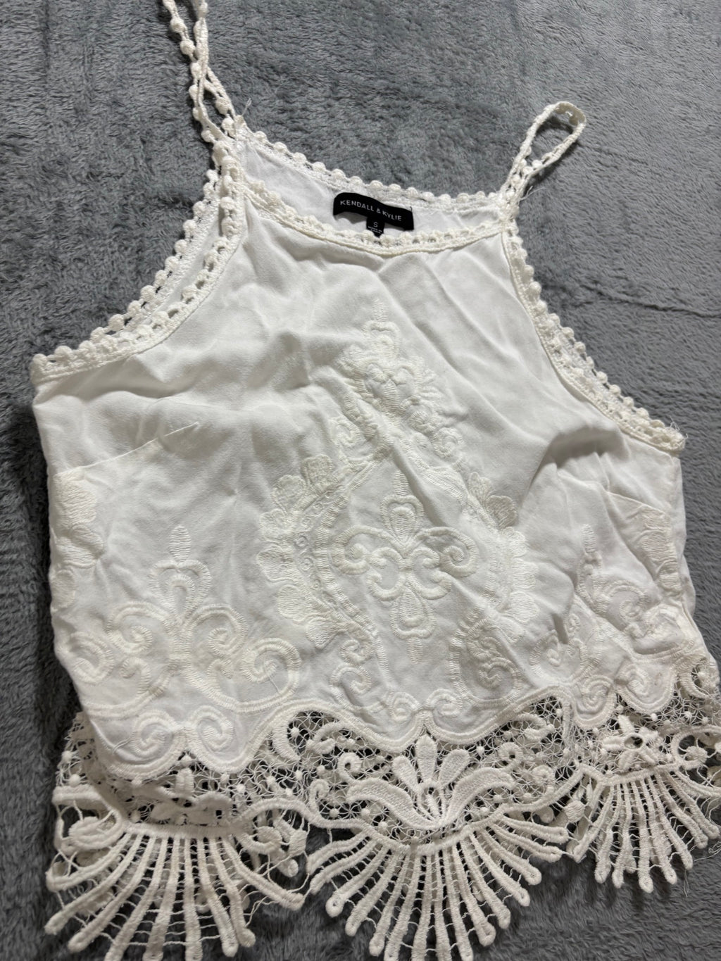 Kendall & Kylie S White Crochet Lace Crop Top Cami Scalloped Fringe Boho