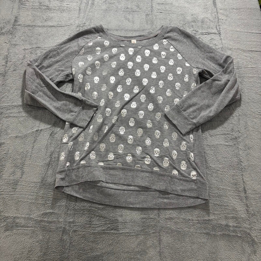 No Boundaries Womens XXL Gray Skull Print Sweatshirt Vintage Goth Pullover