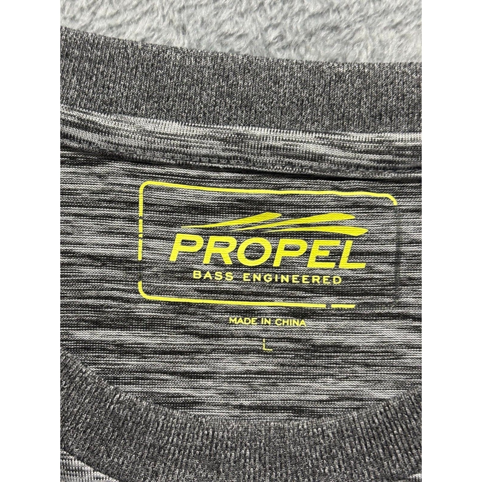 Bass Propel L Gray Performance T-Shirt Womens Athleisure Casual Short Sleeve