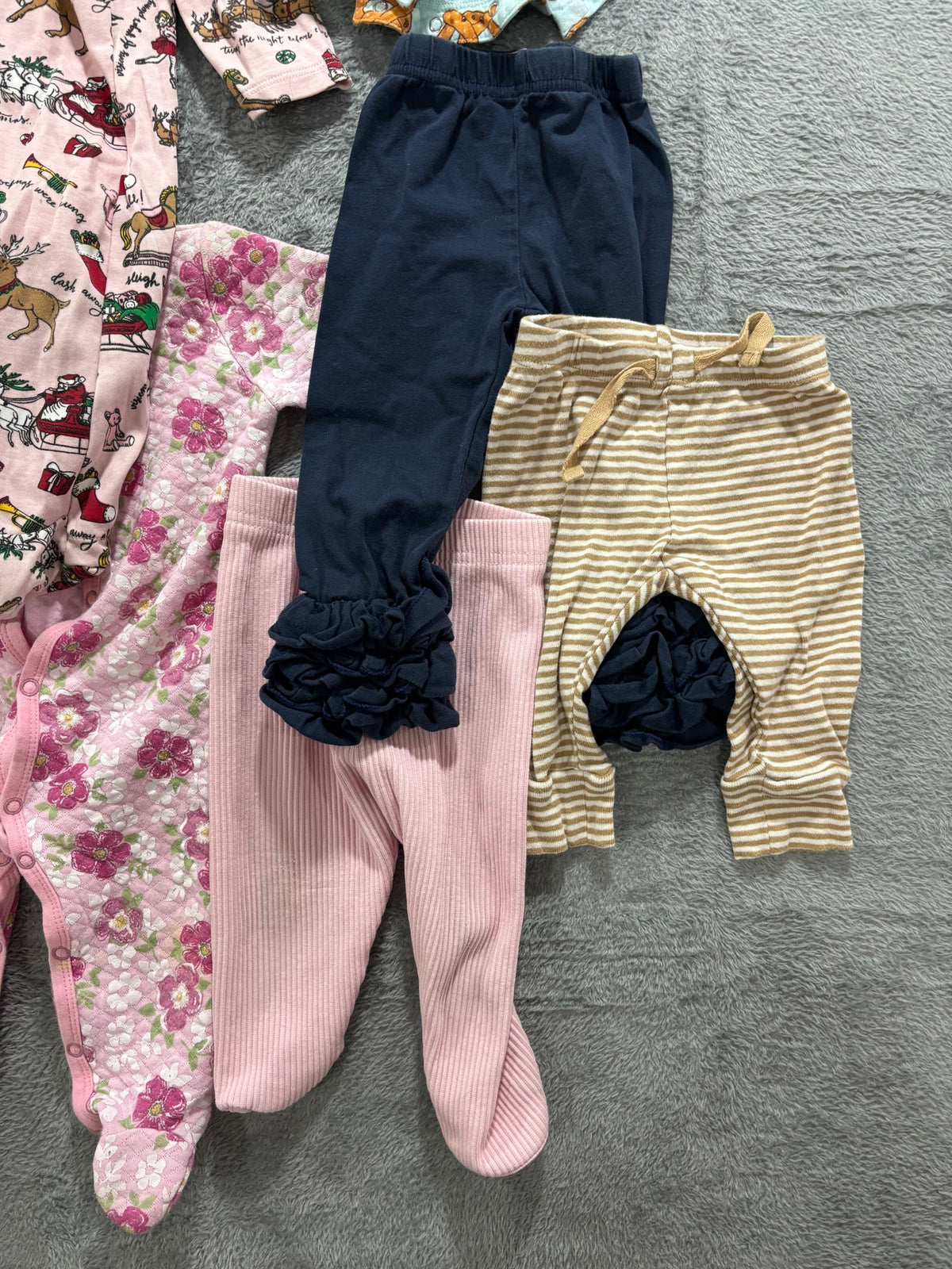 Baby Girl 3-6M 9pc Lot Old Navy Denim Jacket Rock Star Bodysuit Sleepers Bundle
