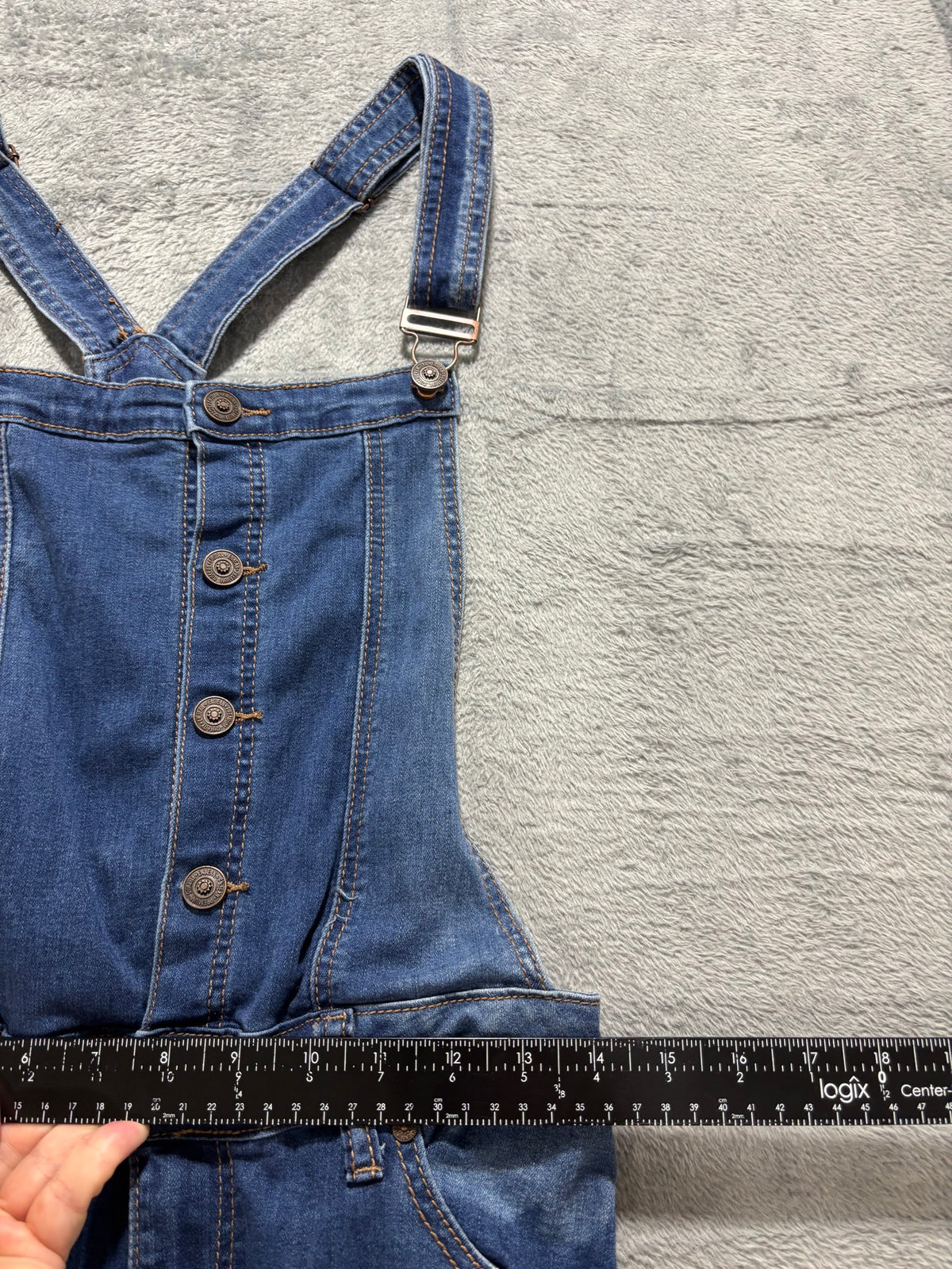 EnJean L Medium Wash Distressed Denim Overall Shorts Shortalls Cuffed Bib
