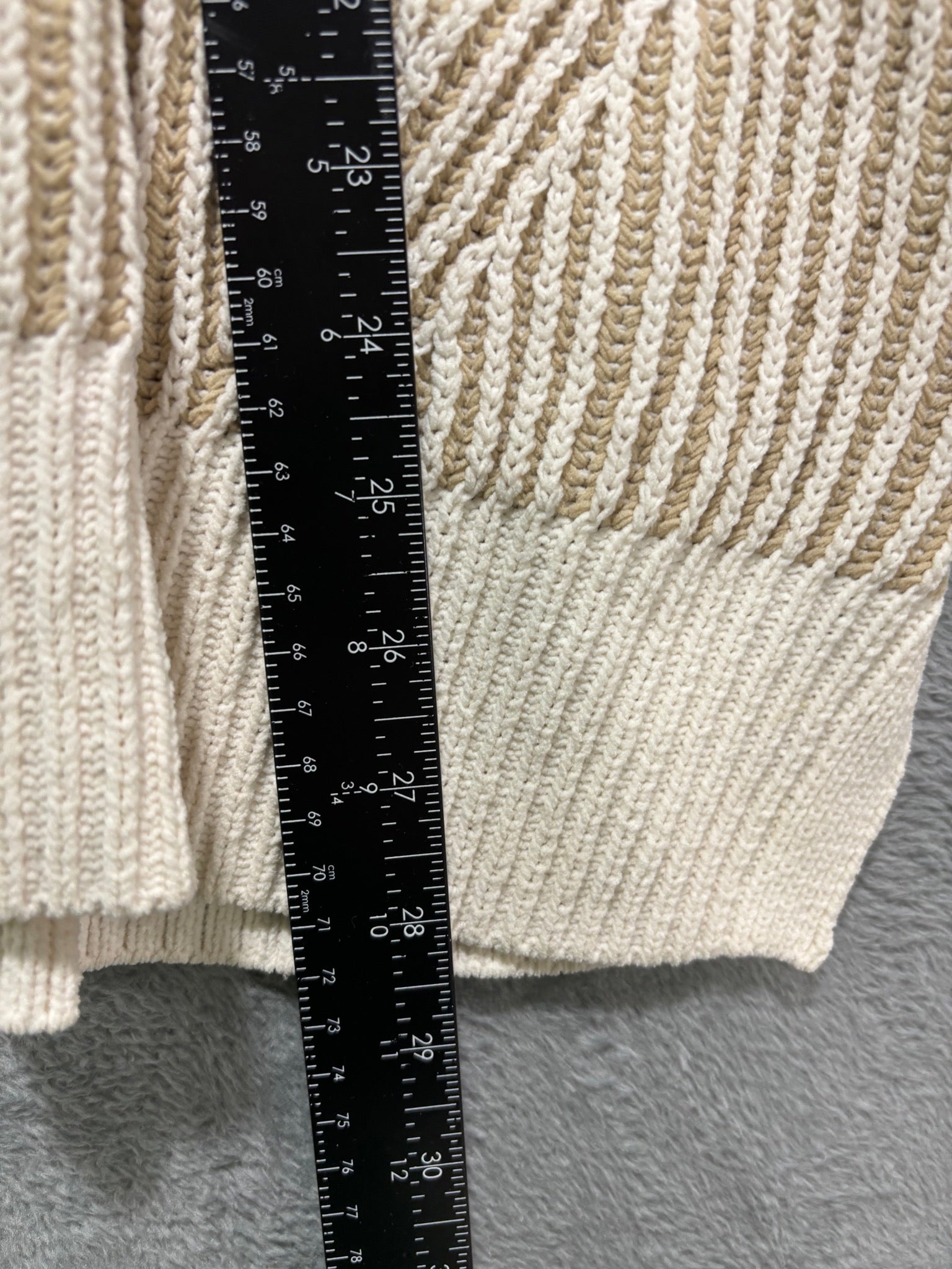 Aerie Womens XL Cream Tan Ribbed Knit V Neck Sweater Oversized Slouchy