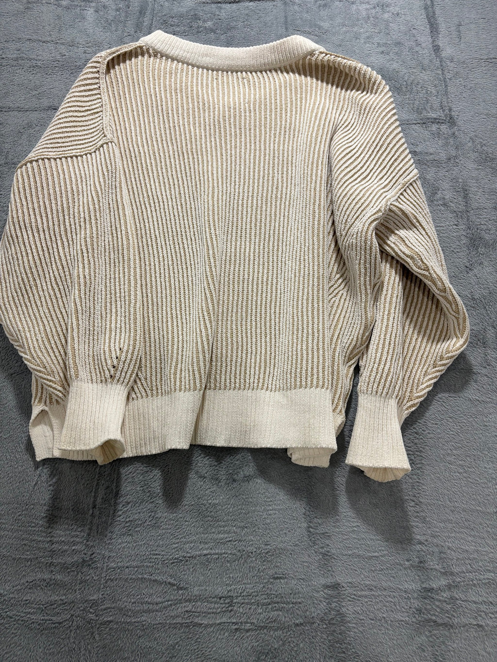 Aerie Womens XL Cream Tan Ribbed Knit V Neck Sweater Oversized Slouchy