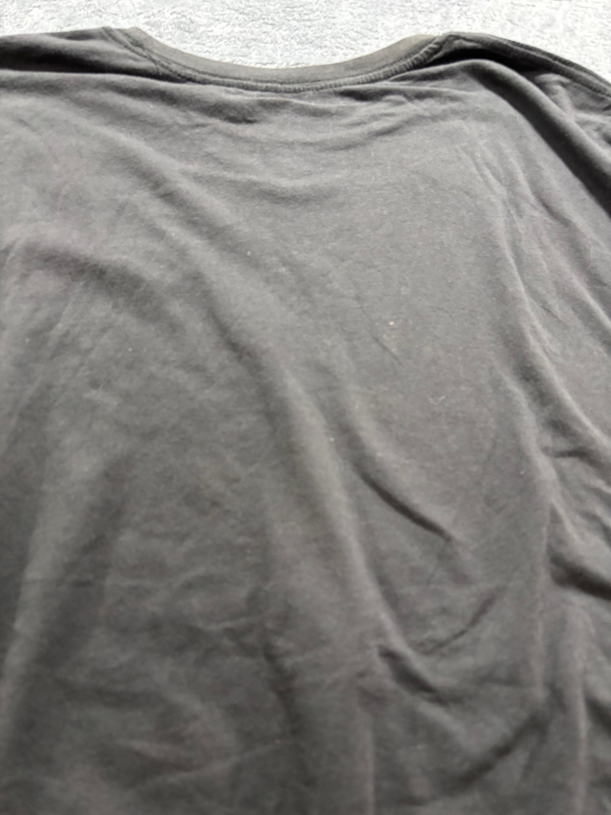 Disney Hocus Pocus 2X Gray Graphic Tee Just a Bunch of Hocus Pocus Halloween