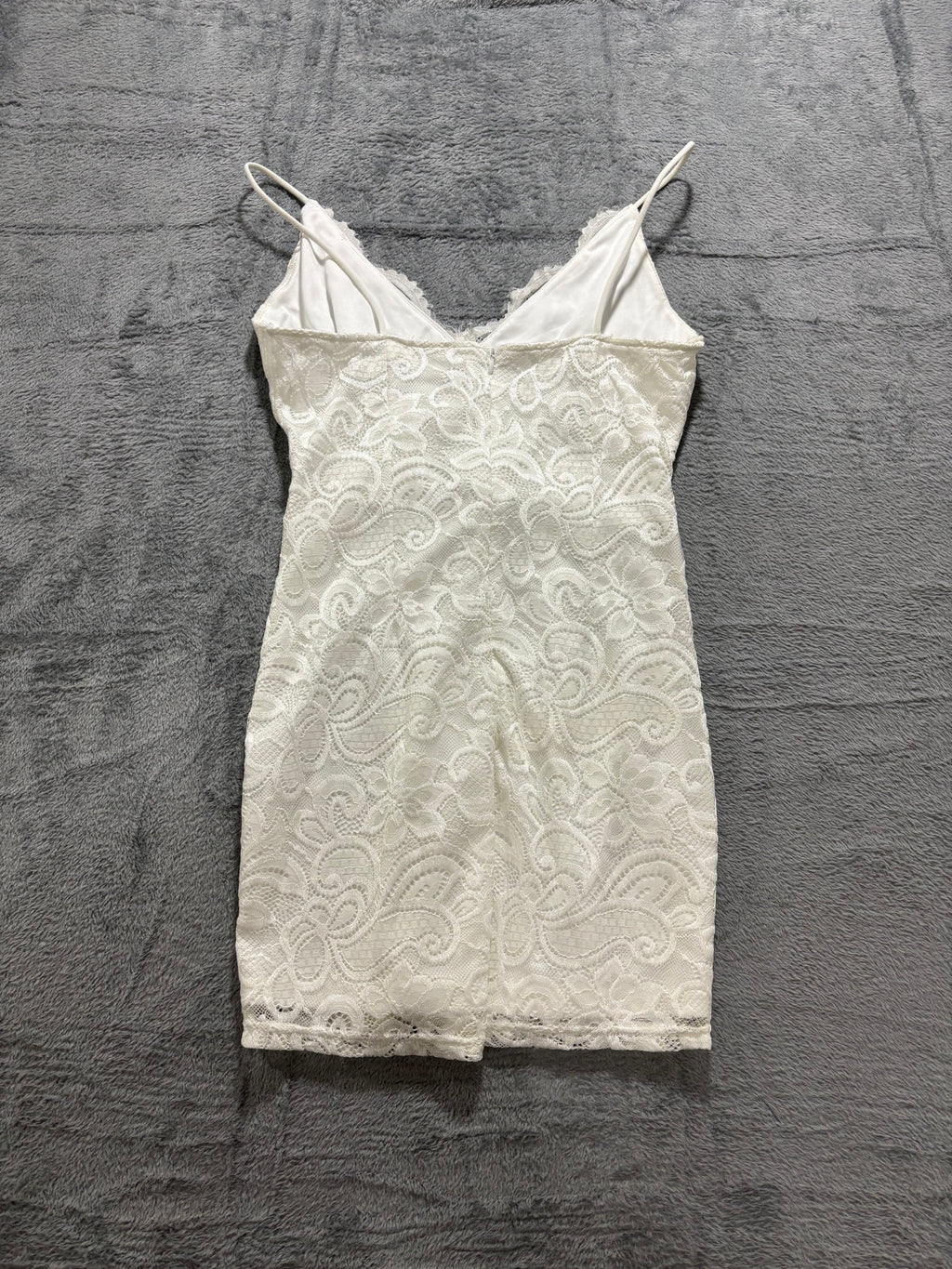 superdown M White Floral Lace Bodycon Mini Dress V-Neck Cami Party Cocktail