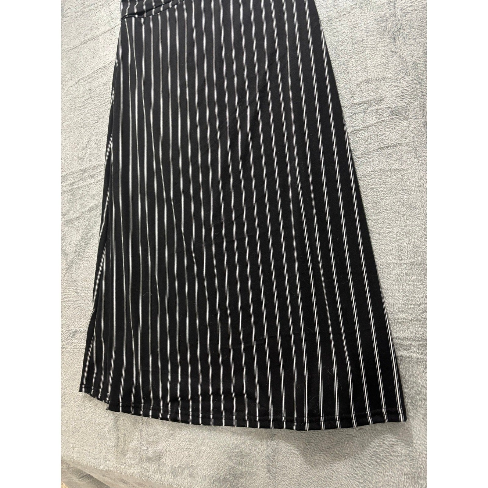 Urban Coco Black White Pinstripe A-Line Midi Skirt Elastic Waist Stretch S