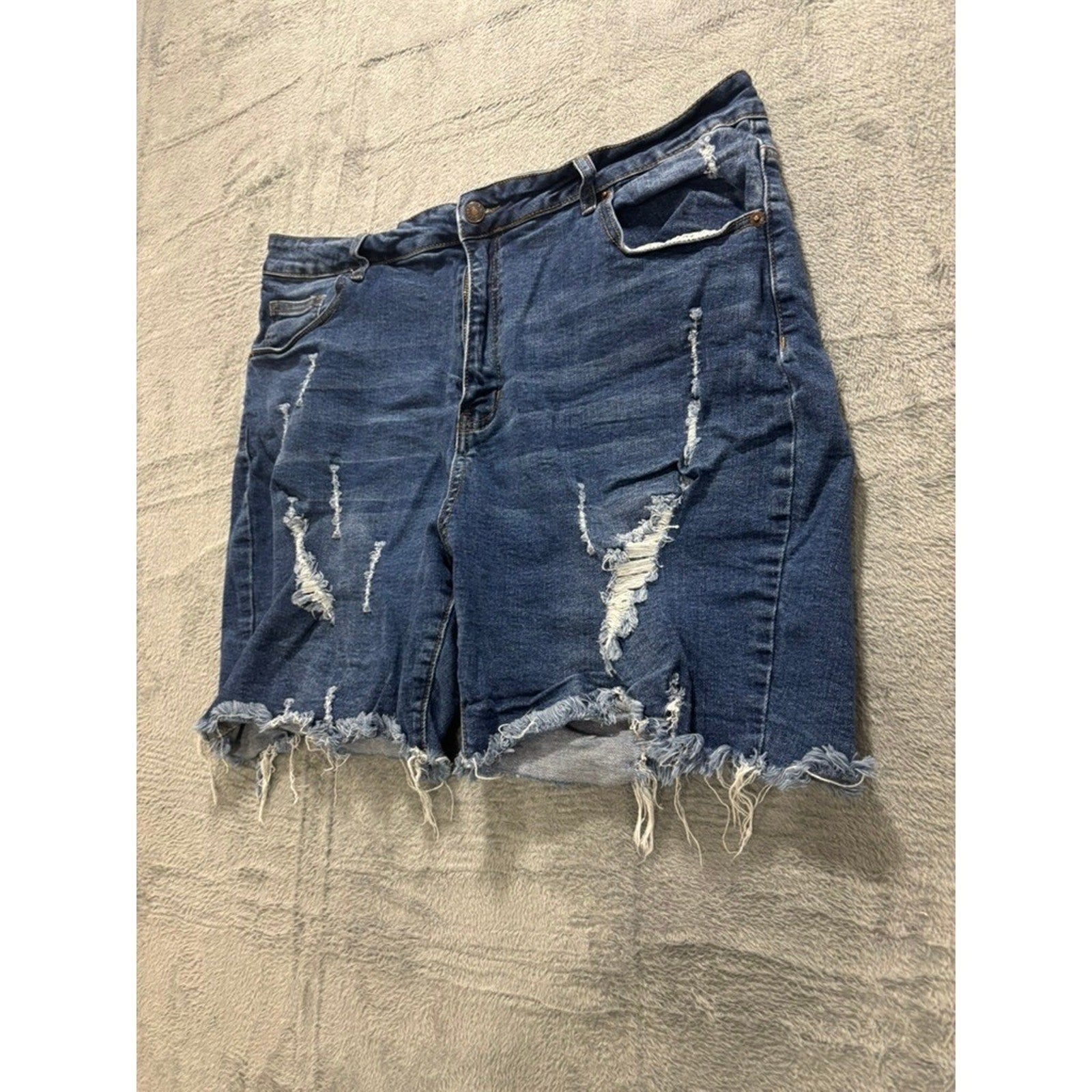American Bazi Plus 2X Distressed Raw Hem Denim Shorts Blue High Rise Stretch