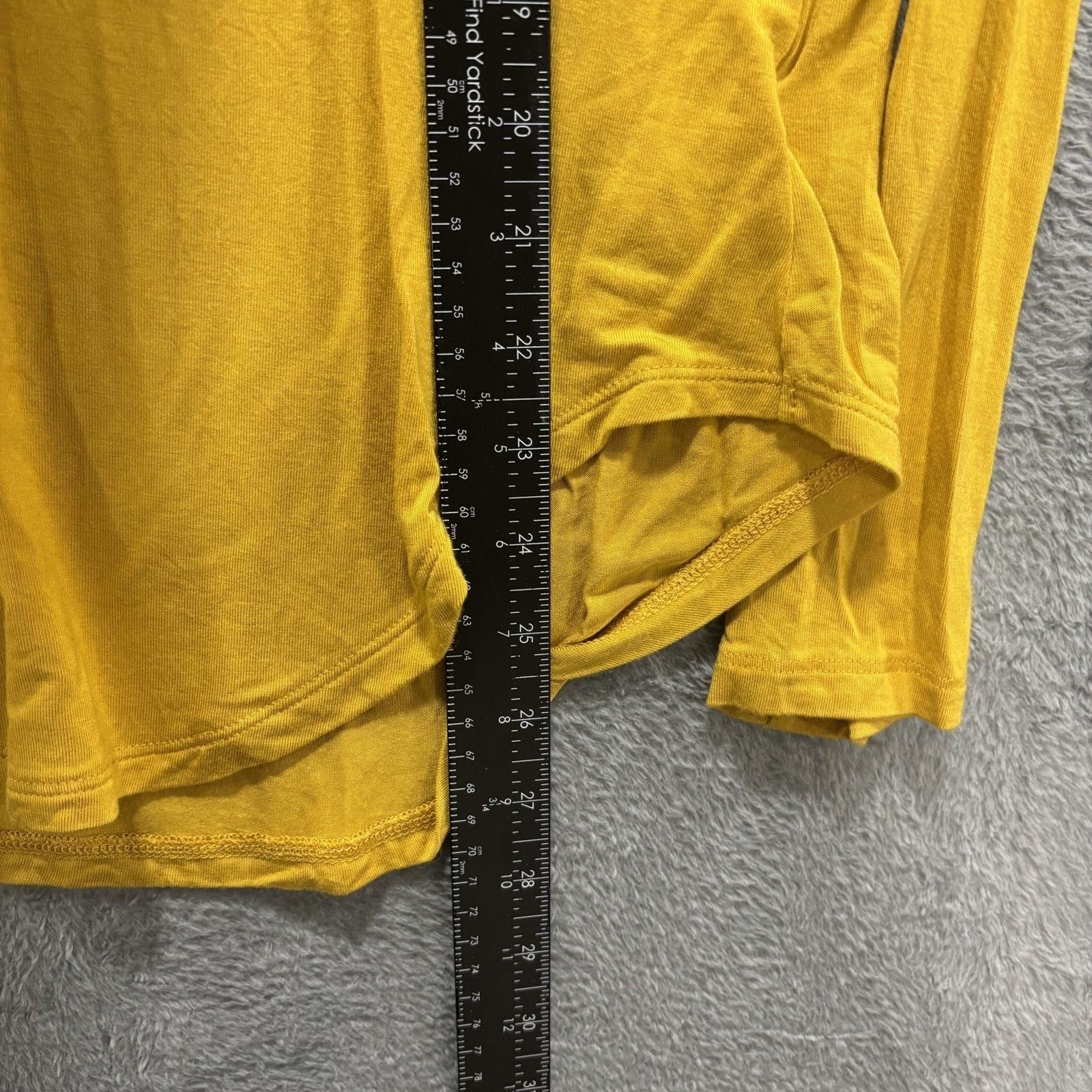 Old Navy Womens M Mustard & Striped Long Sleeve Tee 2pc Bundle Casual
