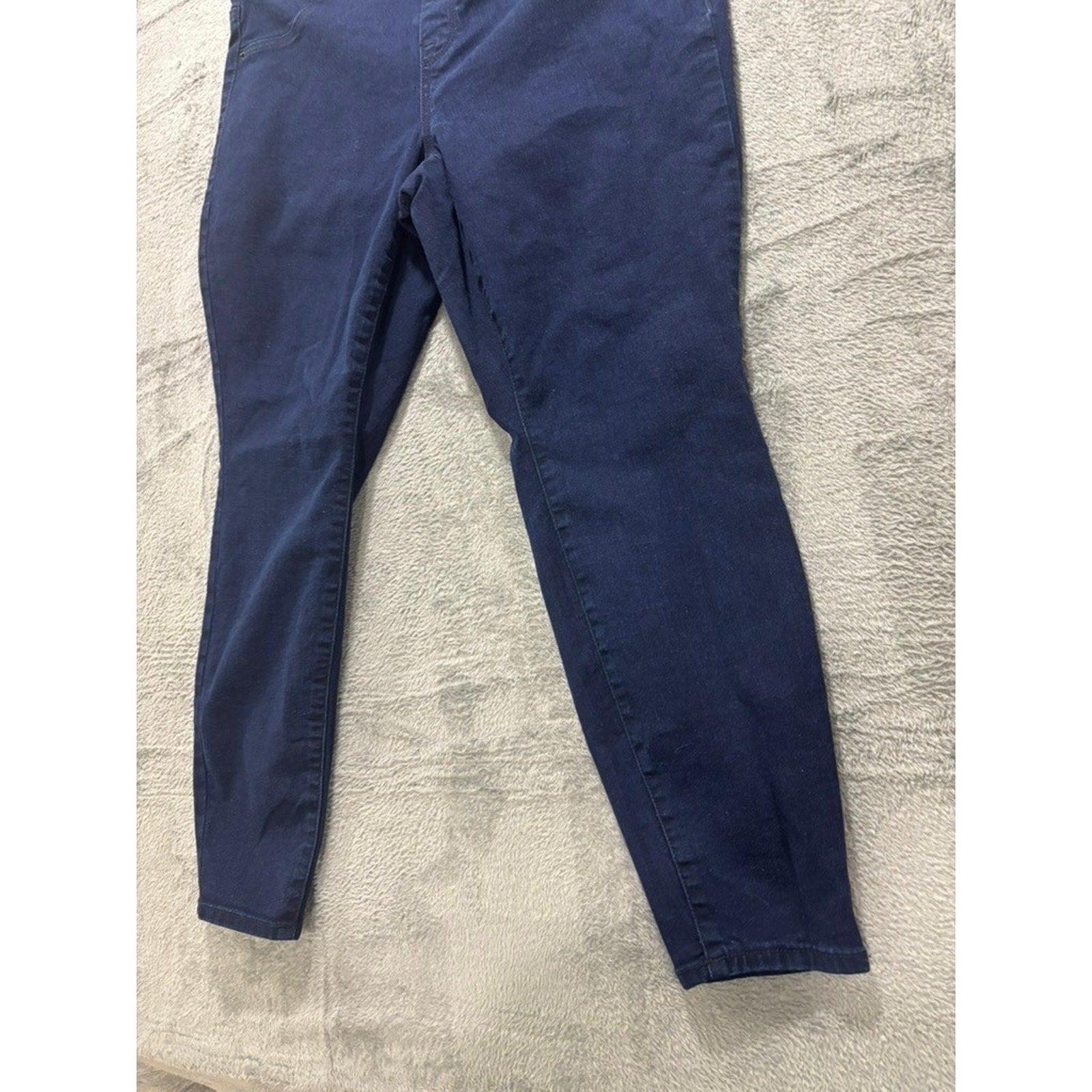 Old Navy Super Skinny Mid Rise Pull On Jeggings Dark Wash Indigo 16 Plus Short
