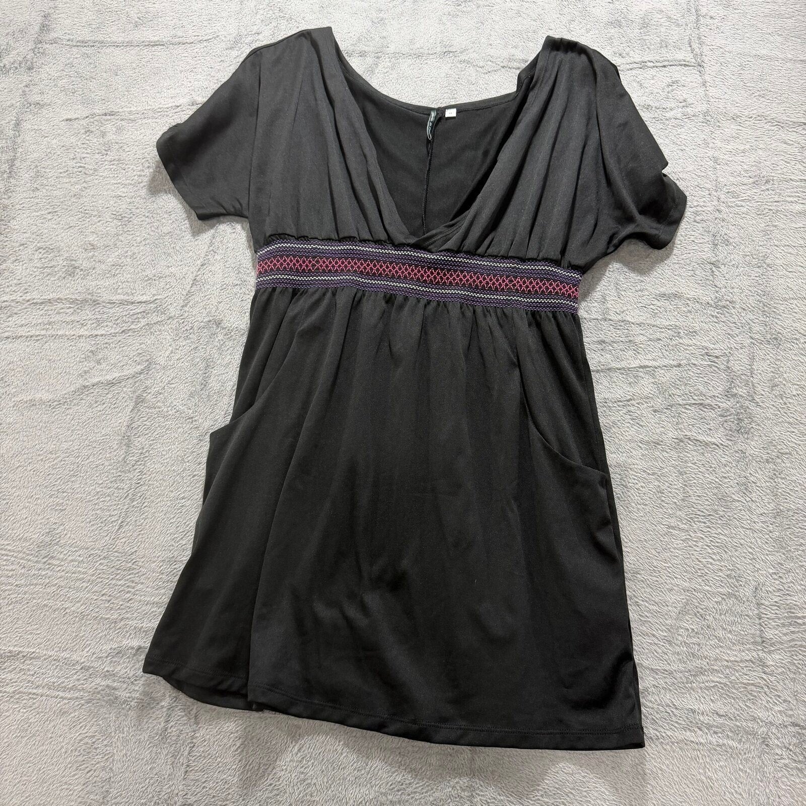 Cherie St. Tropez XL Black Womens Smocked Empire Waist Tunic Top Boho Casual