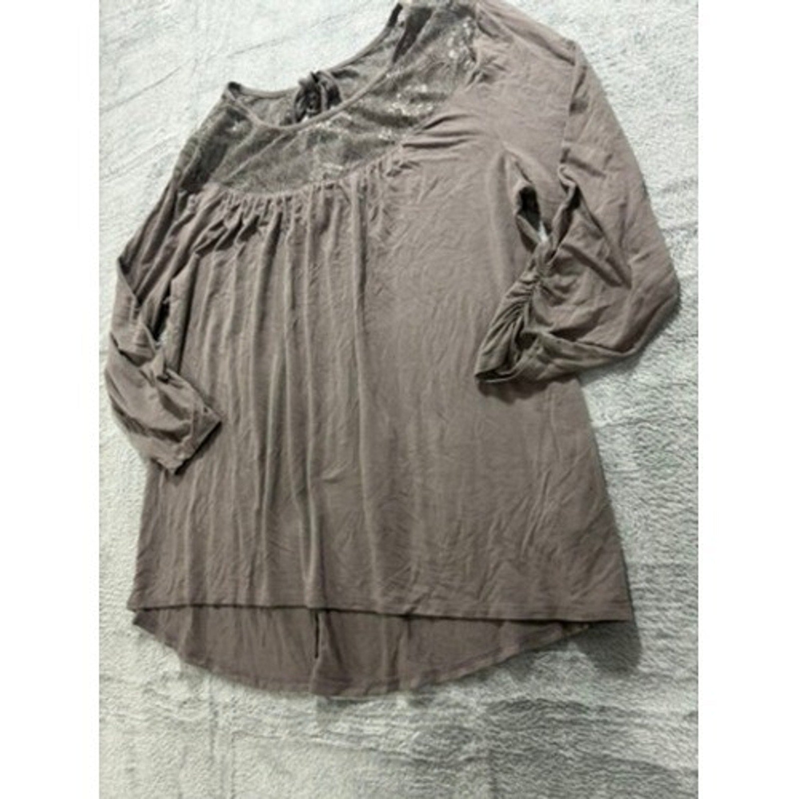 Maurices Womens XL Taupe Lace Yoke Tie Back Long Sleeve Ruched Peasant Top