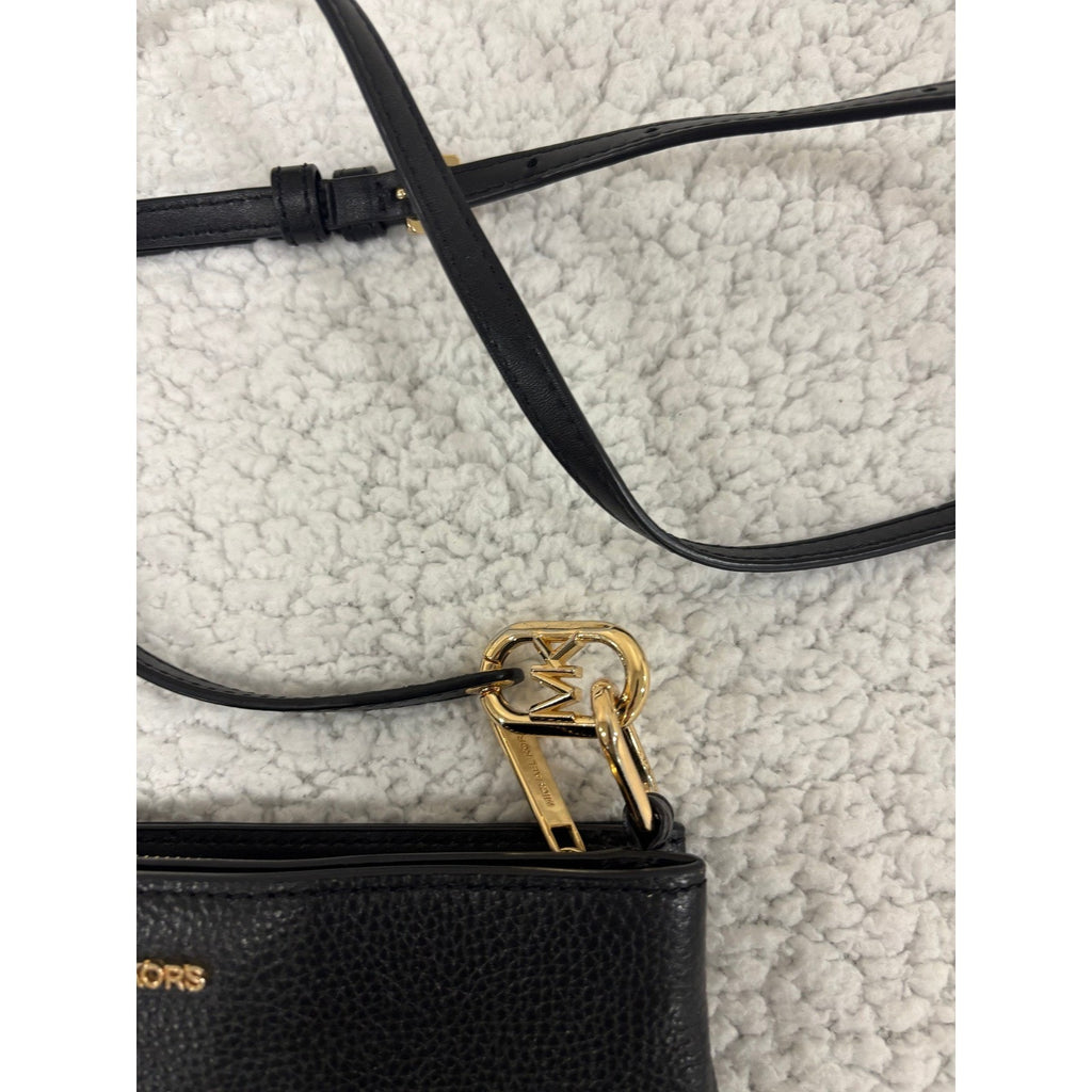 Michael Kors Small Black Pebbled Leather Crossbody Bag Purse Gold Logo Classic
