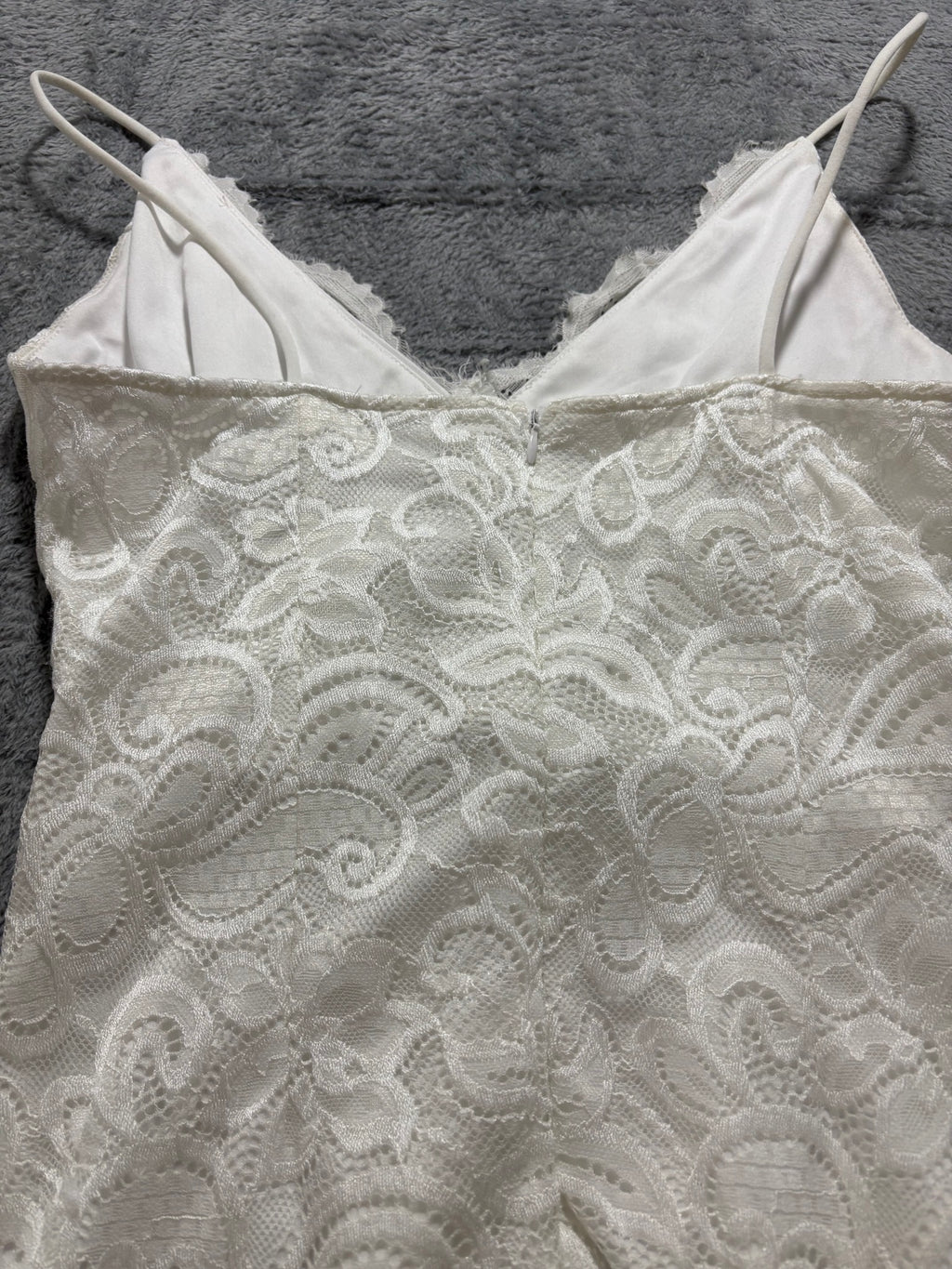 superdown M White Floral Lace Bodycon Mini Dress V-Neck Cami Party Cocktail