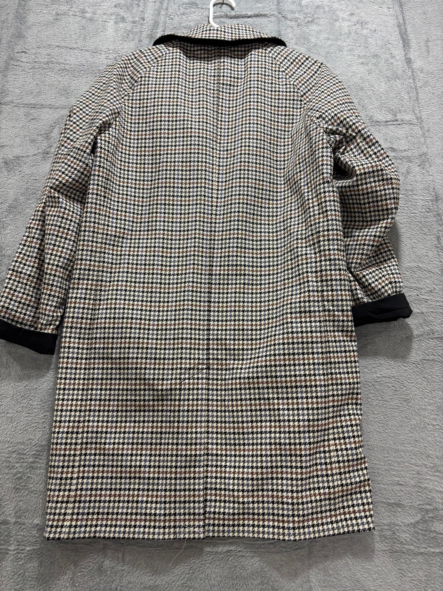 Express Reversible Houndstooth & Black Mac Coat Wool-Blend Car Coat Plaid