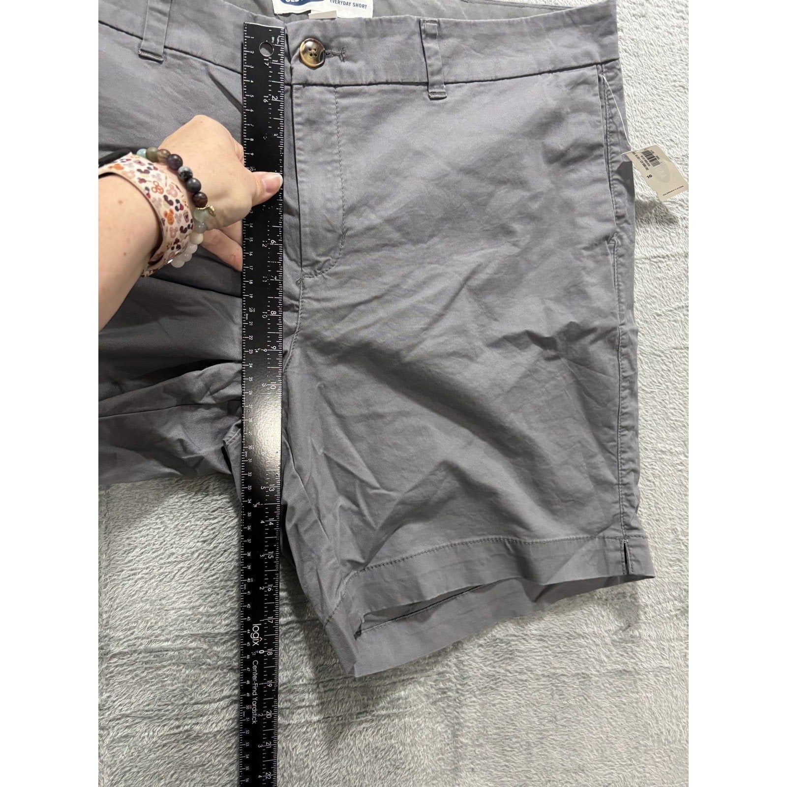 Old Navy 16 Gray Everyday Chino Shorts Womens NWT Coastal Casual Summer Stretch