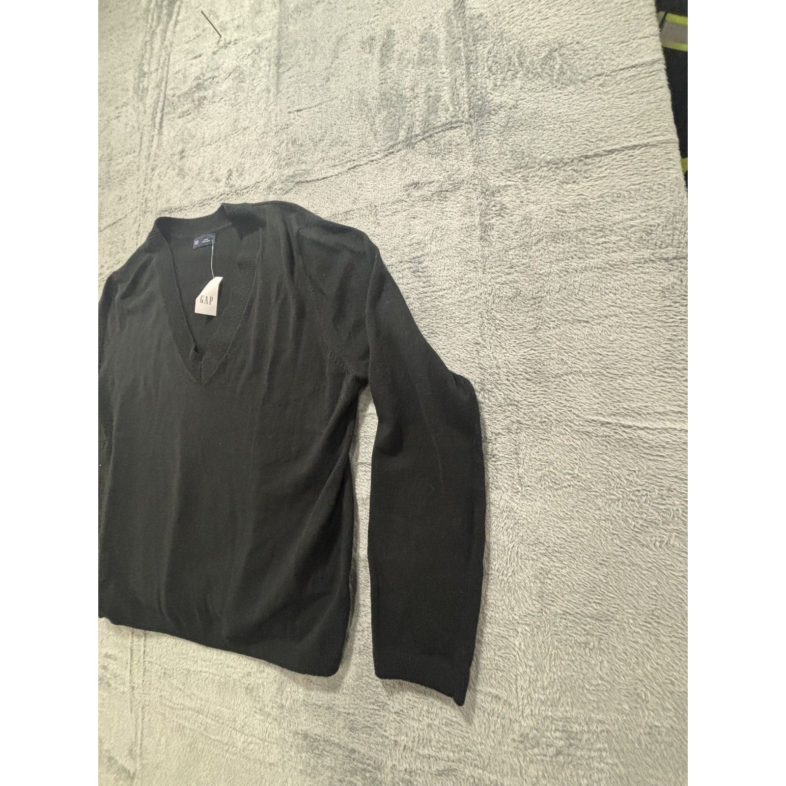 GAP Womens L Black V-Neck Sweater NWT Cotton Blend Classic Preppy Office Layer