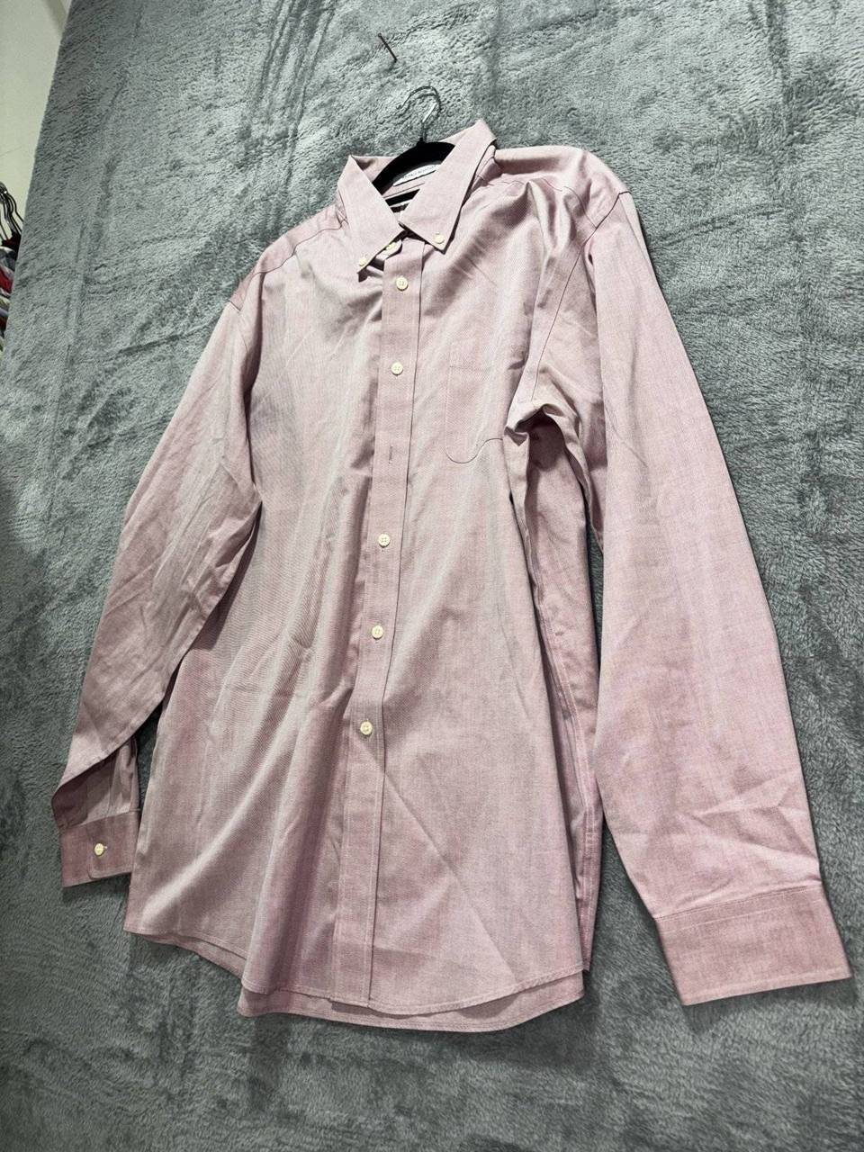 L.L.Bean Men's Mauve Dress Shirt 16 1/2-35, photo 2 of 8