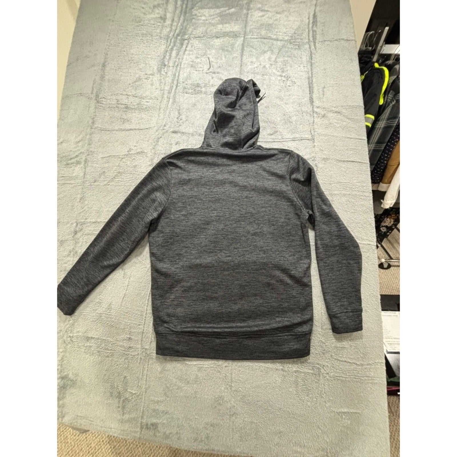 Under Armour M Charcoal Gray ColdGear Pullover Hoodie Athleisure Casual Womens