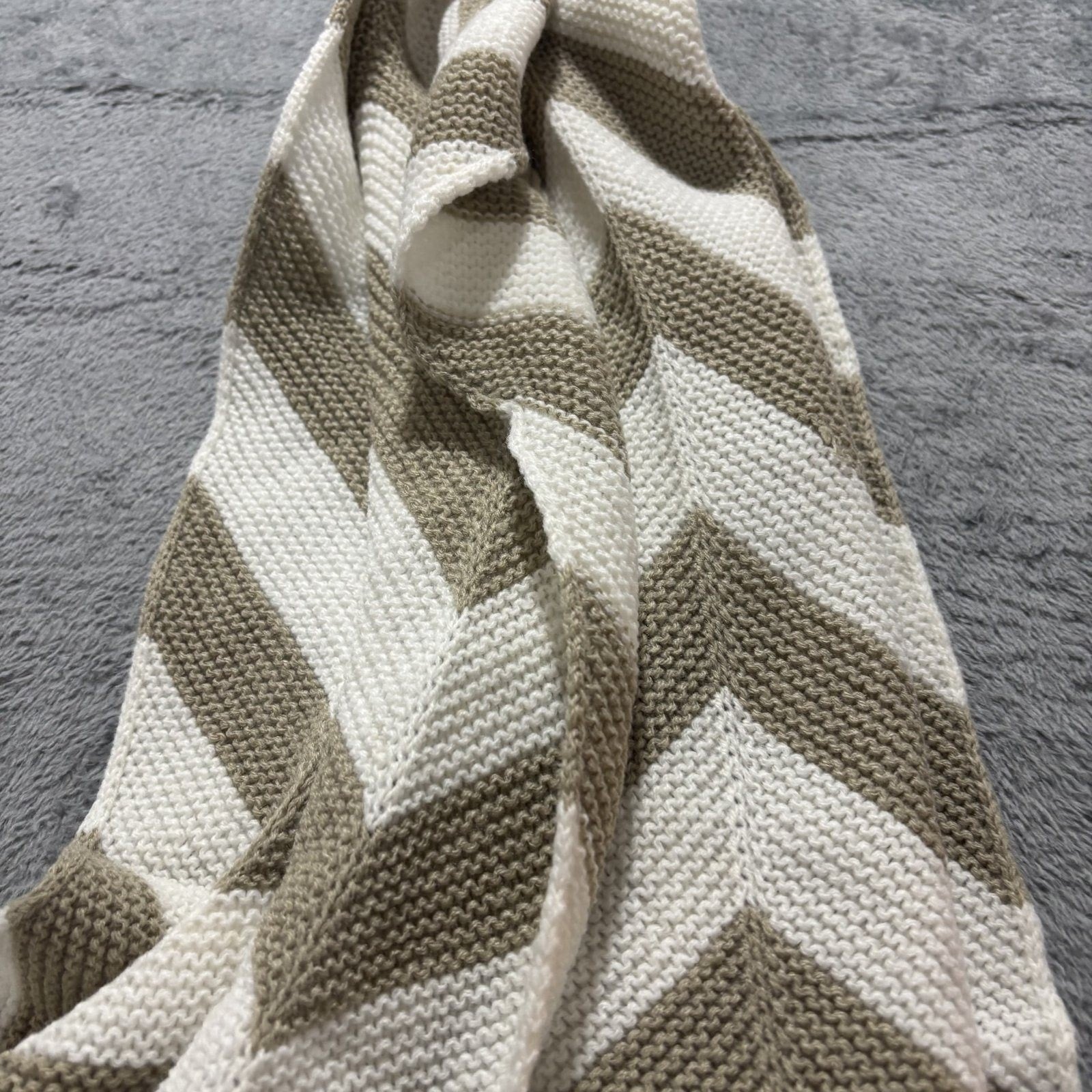 Steve Madden Womens OS Beige White Scarf Lot 2 Leopard Chevron Lightweight Chic