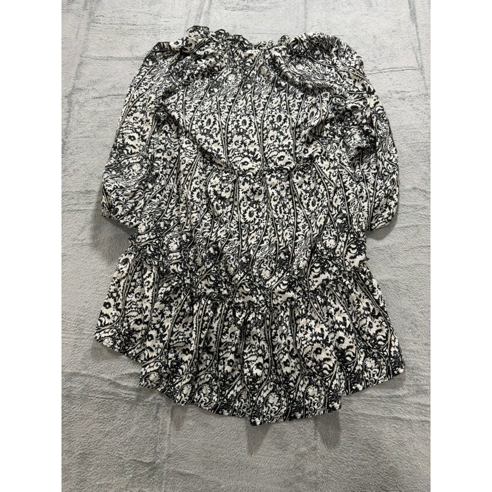Made with Love Black White Paisley Floral Tiered Mini Dress Ruffle Neck LD3944 M