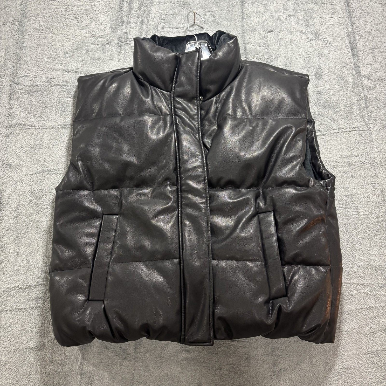 Abercrombie & Fitch XL Black Womens Vegan Leather Puffer Vest Moto Street Chic