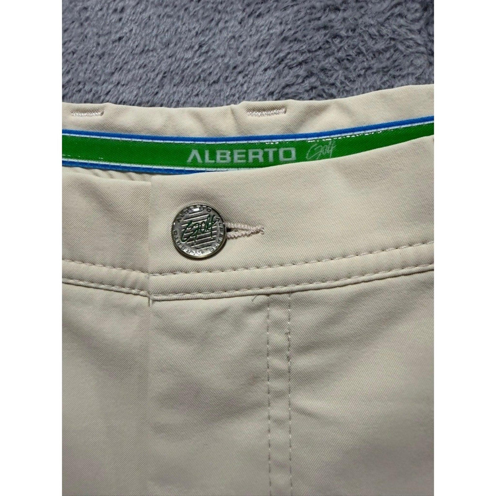 Alberto Golf Shorts Mens EU 58 US 42 Beige Performance Stretch Cooler Modern Fit