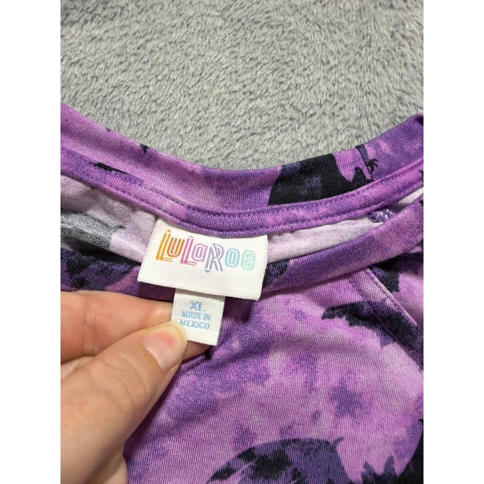 LuLaRoe Womens Purple Tie Dye Black Bat Long Sleeve Raglan Top XL Halloween Goth