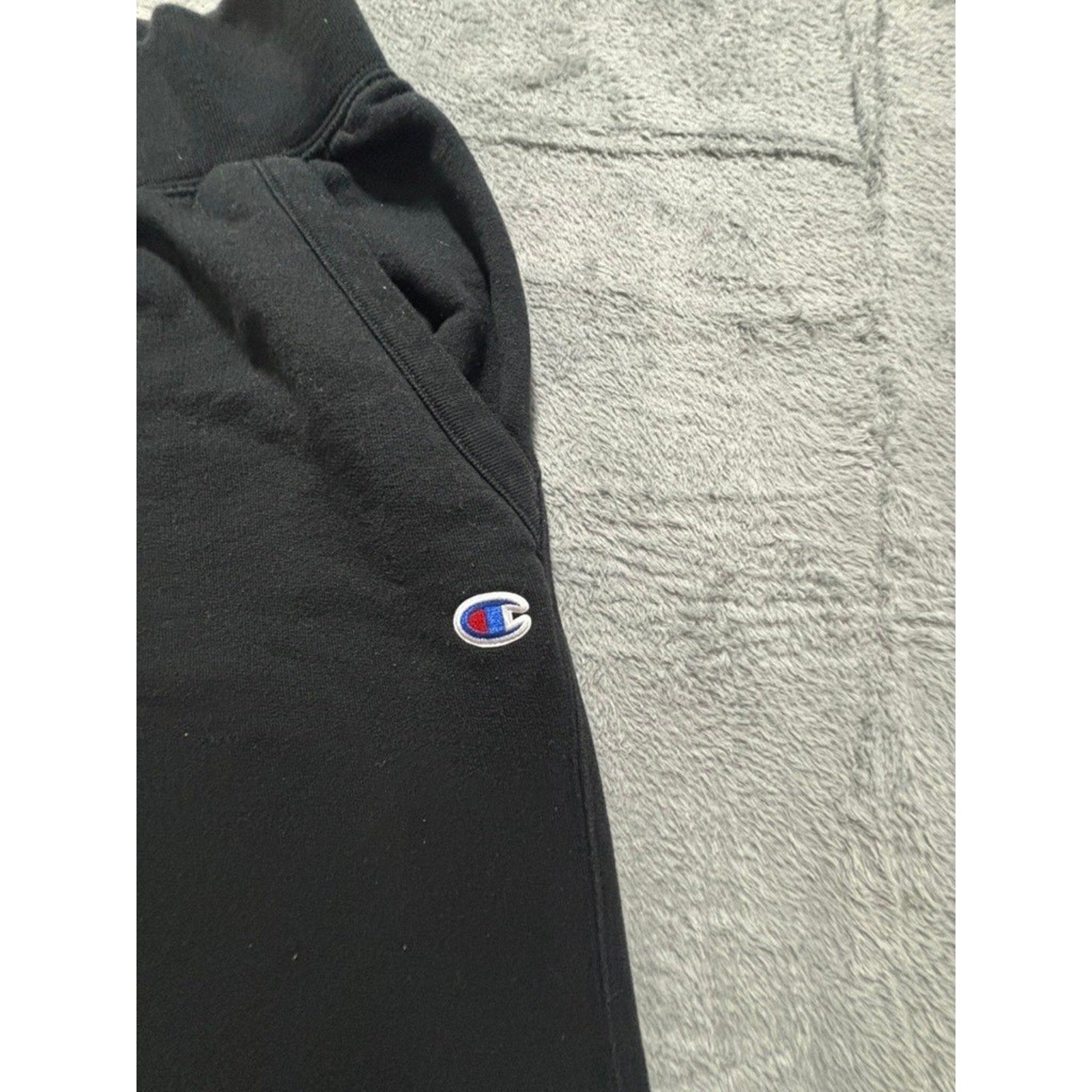 Champion Womens L Black Joggers Sweatpants Athleisure Casual Fleece Cozy Sporty