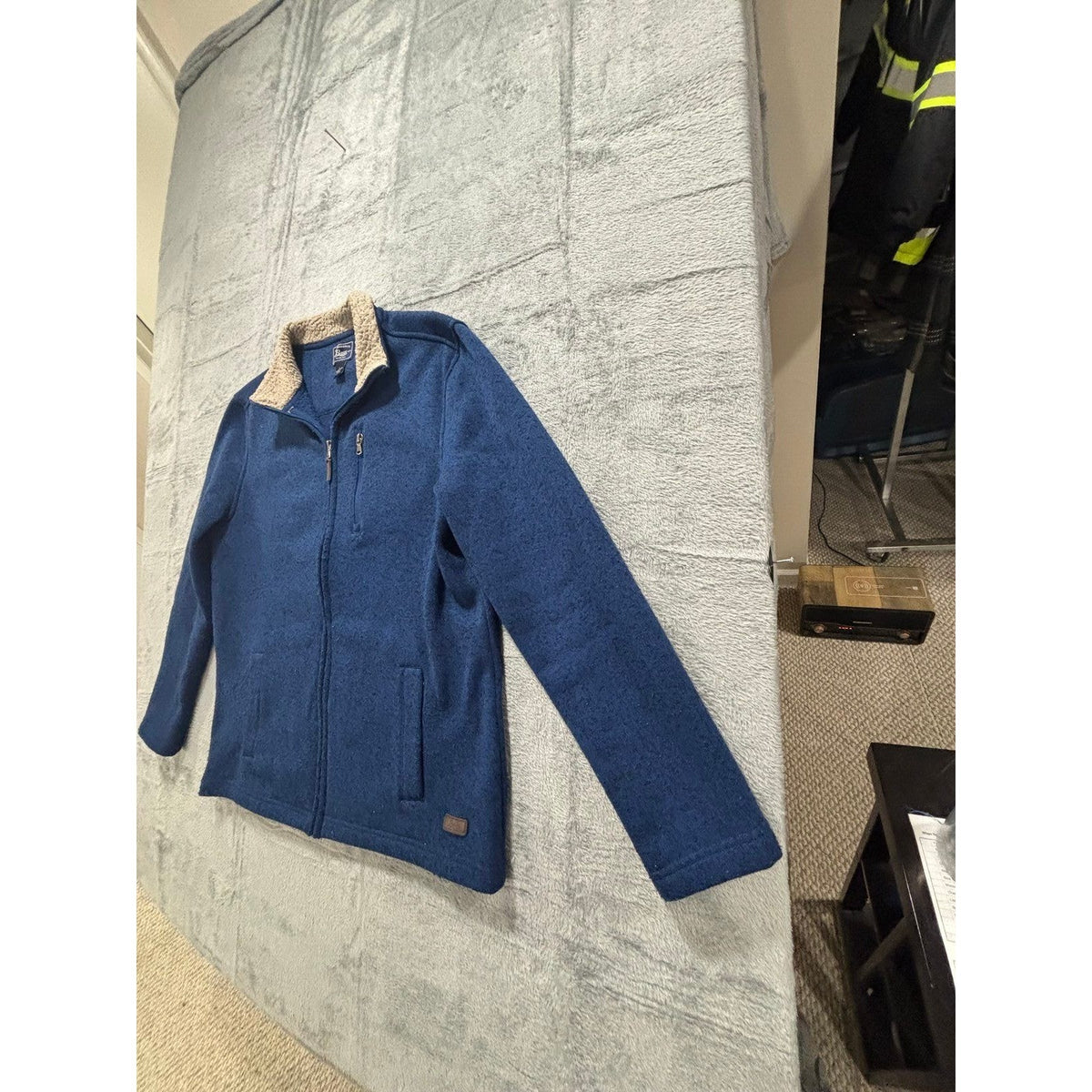 G.H. Bass & Co. Mens L Blue Full Zip Fleece Jacket Casual Cozy Outdoorsy