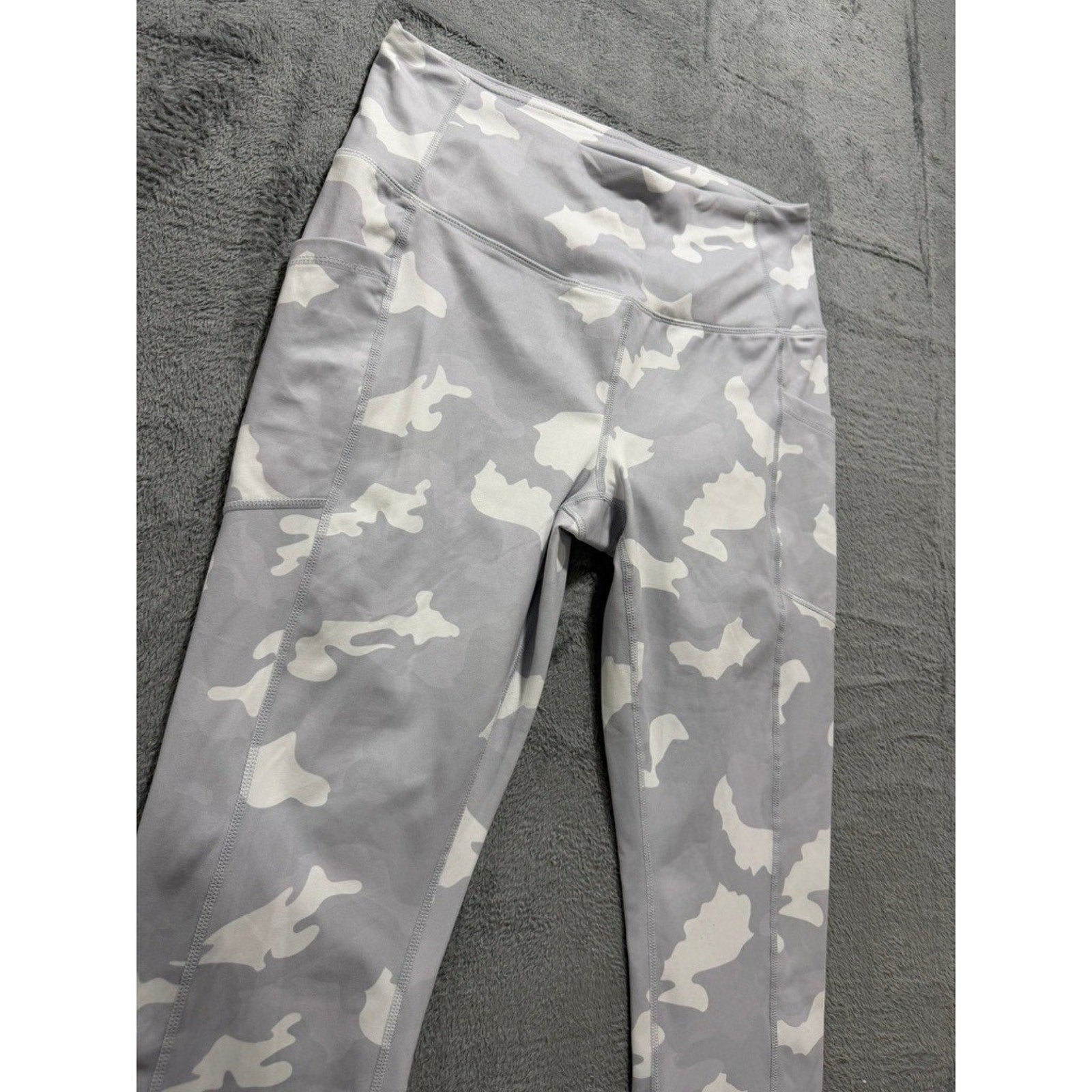 Yogalicious Lux Grey Camo High Waist Leggings XL Pockets Buttery Soft Gym