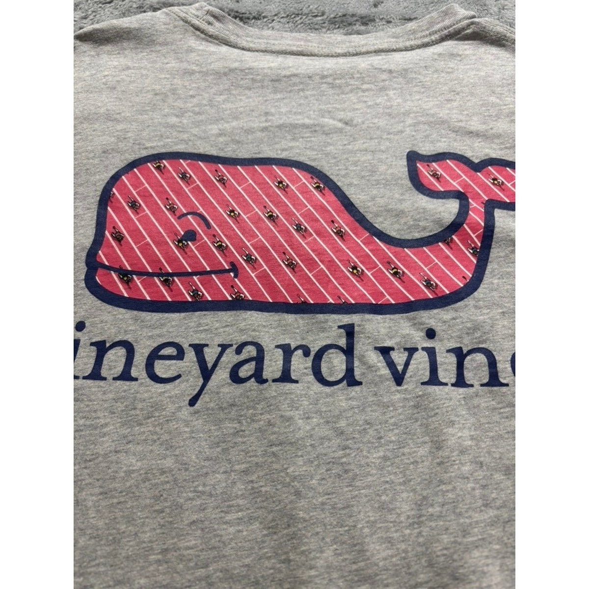 Vineyard Vines Mens XL Heather Gray Striped Whale Graphic Pocket Tee Preppy